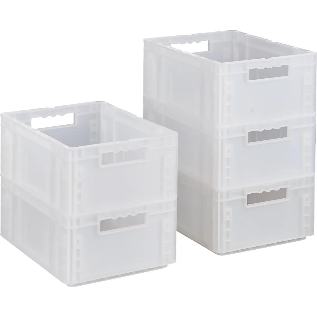 Twee stapels doorzichtige plastic dozen met handgreepopeningen.