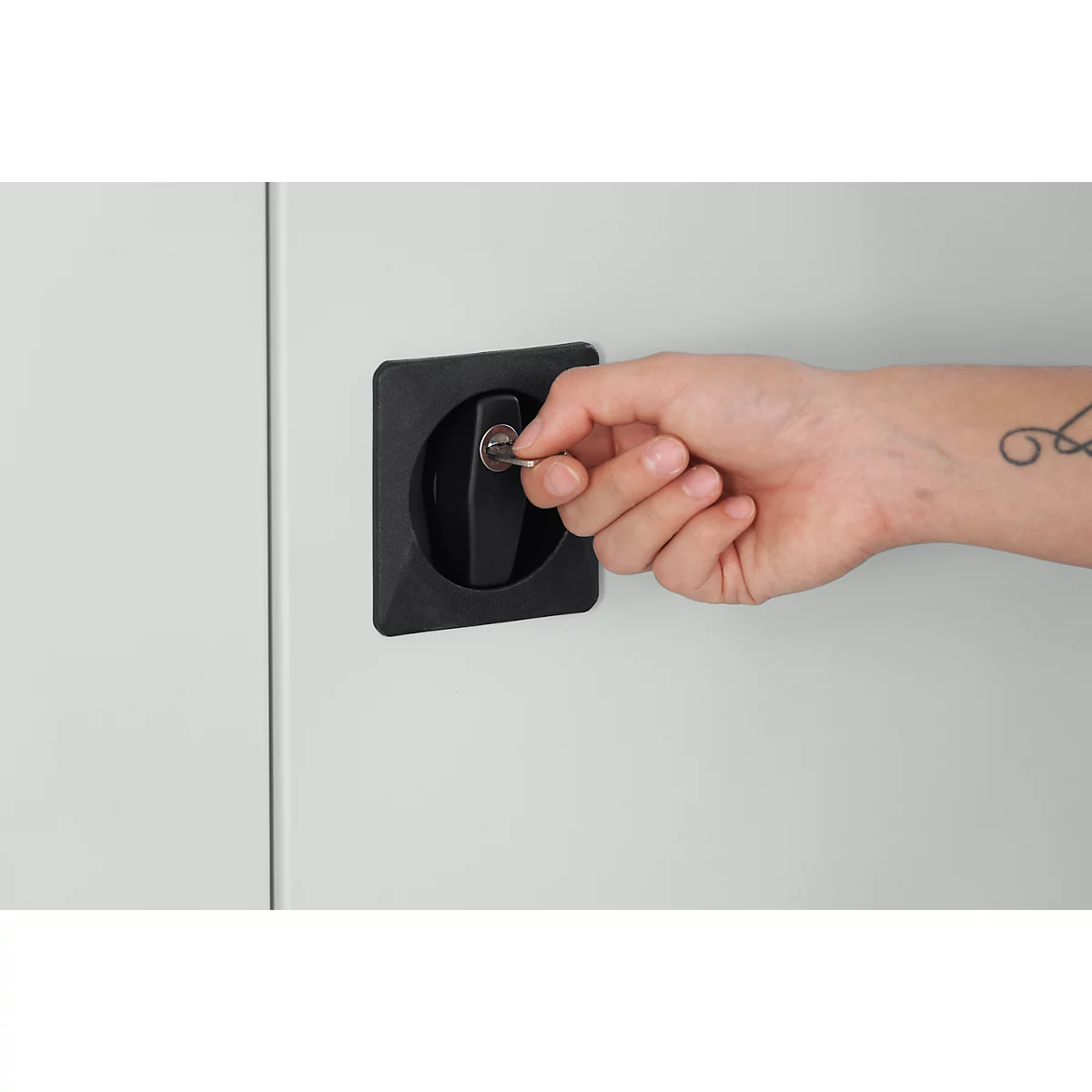 SSI Schäfer universele kast SET van 2, staal, afsluitbaar, 950 x 400 x 1935 mm, 5 ordnerhoogten, aluminium zilver