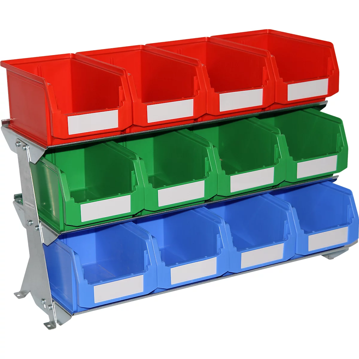 Een rek met drie niveaus met elk vier gekleurde bakken. Rood bovenaan, groen in het midden, blauw onderaan, elk met een wit etiket.