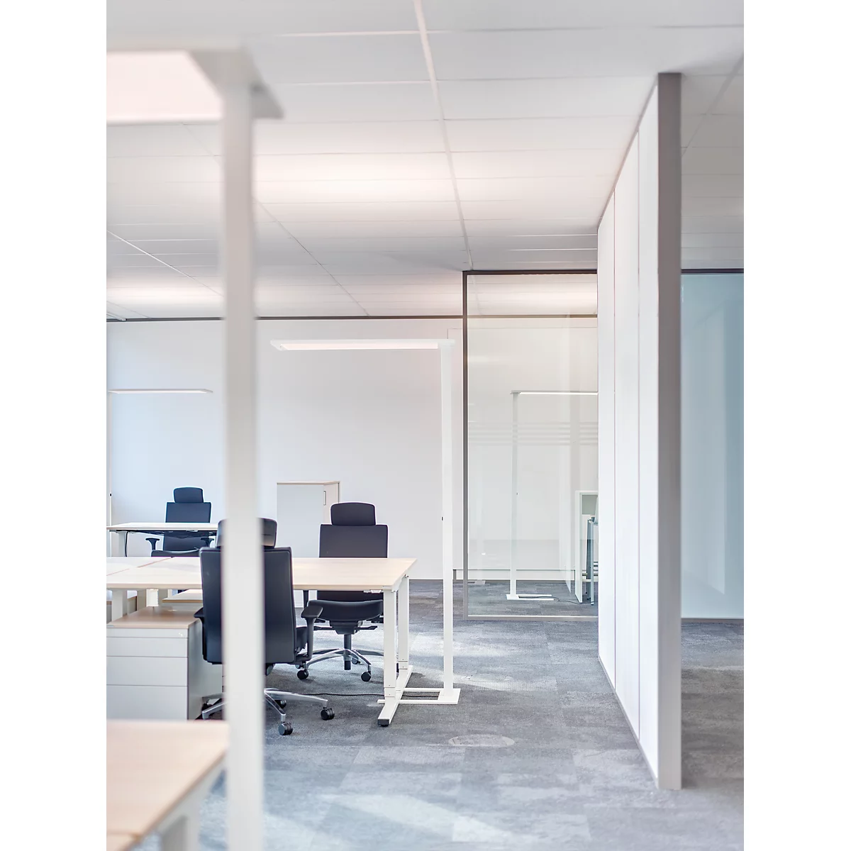 Staande ledlamp Spittler SL720, incl. daglichtsensor, indirect/direct schijnend, 8940 lm, wit