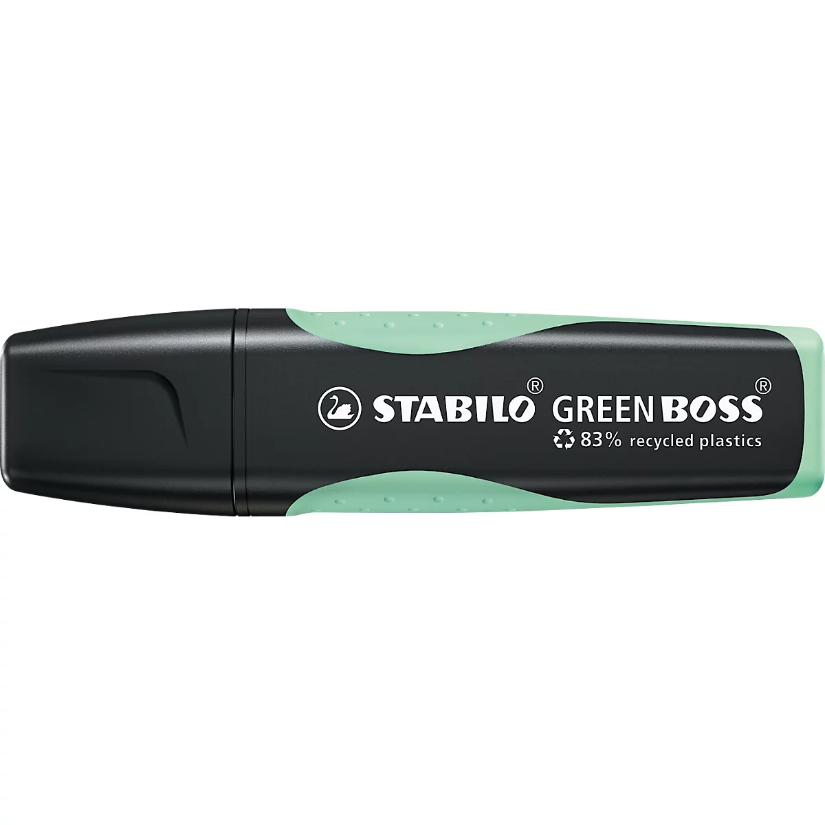 Een zwarte markeerstift met lichtgroene accenten, STABILO GREEN BOSS logo en "83% gerecycled plastic".