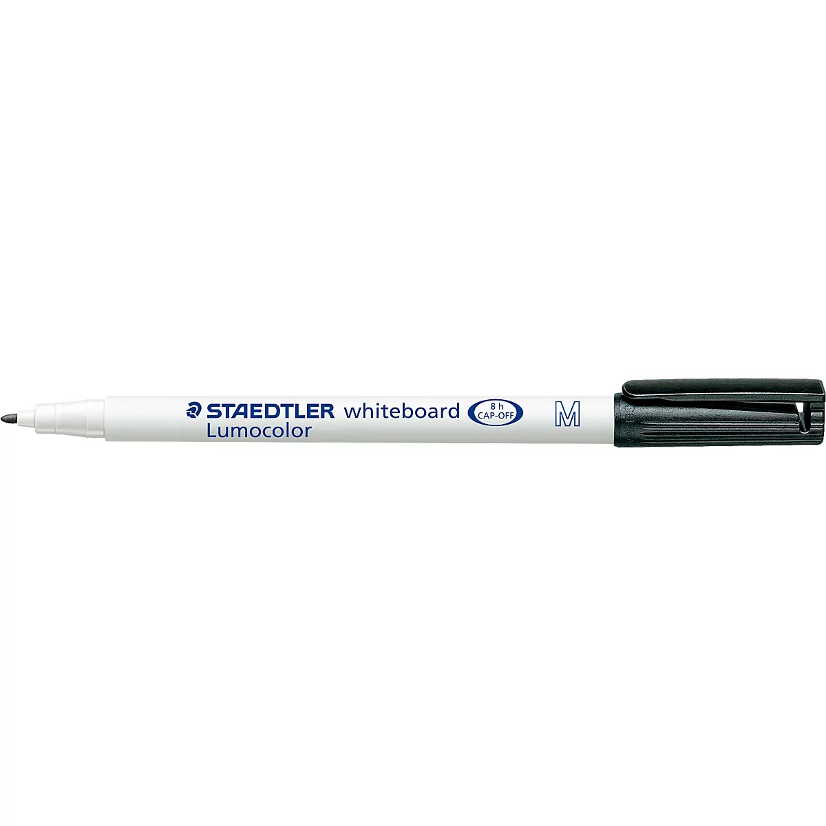 Close-up van een STAEDTLER Lumocolor whiteboard pen. De pen is wit met een zwarte punt en dop, met blauwe letters.