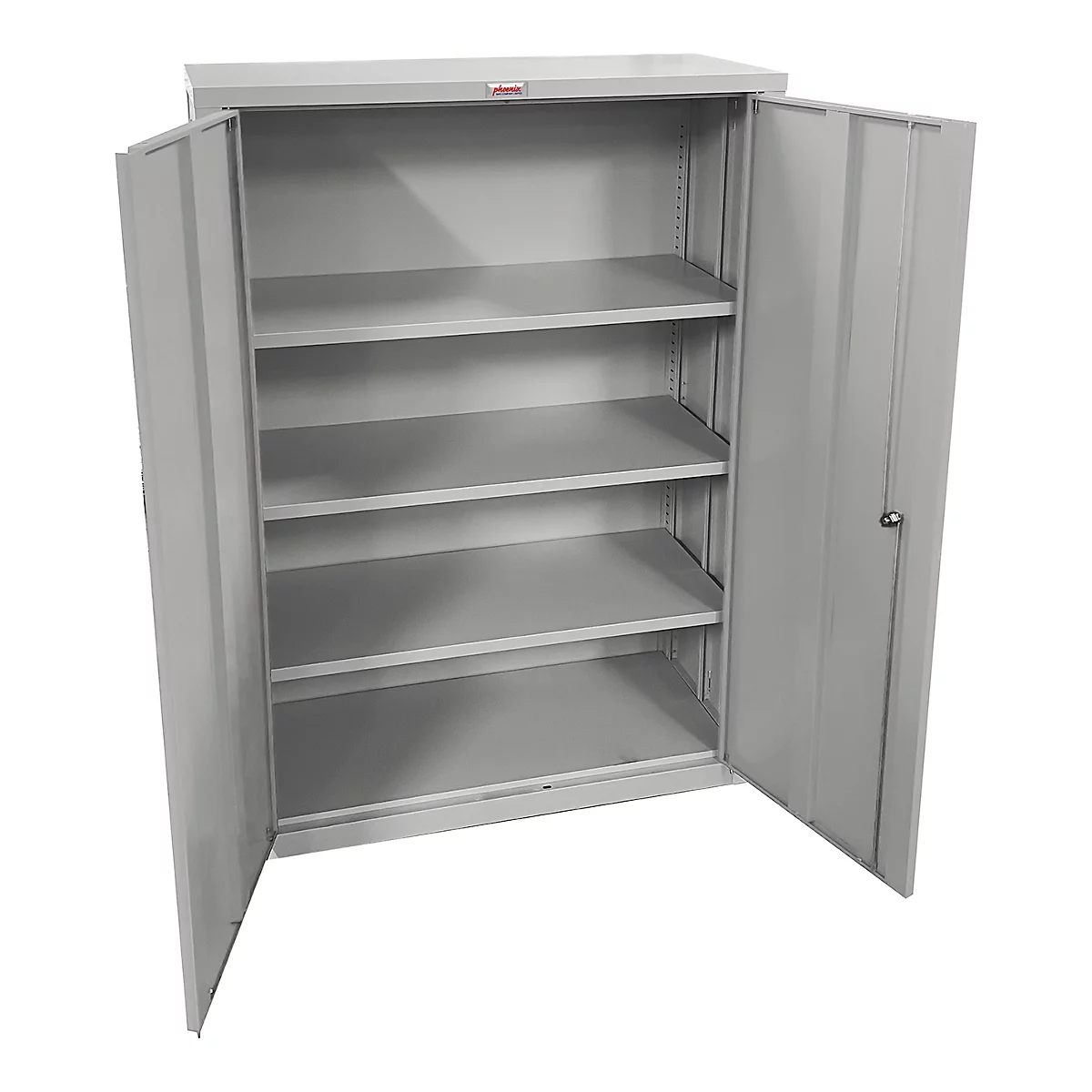 Grijze stalen kast met open deuren. Vier planken. Rechterdeur heeft een handvat.