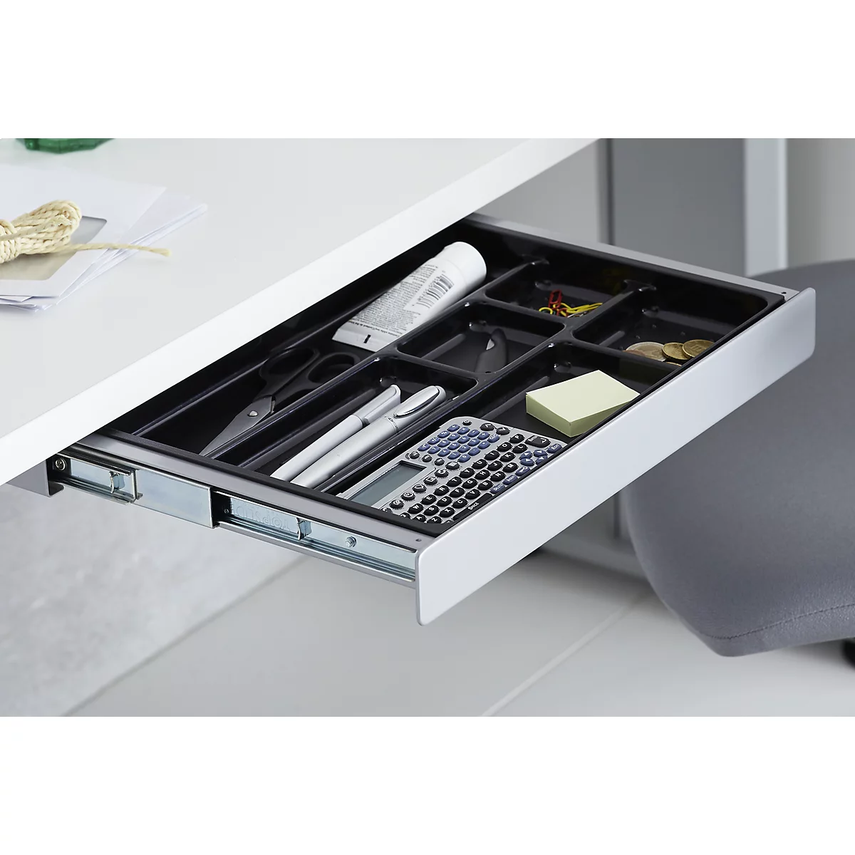 Start Up bureau, T-voet frame, B 1600 x D 800 x H 735 mm, wit + lade