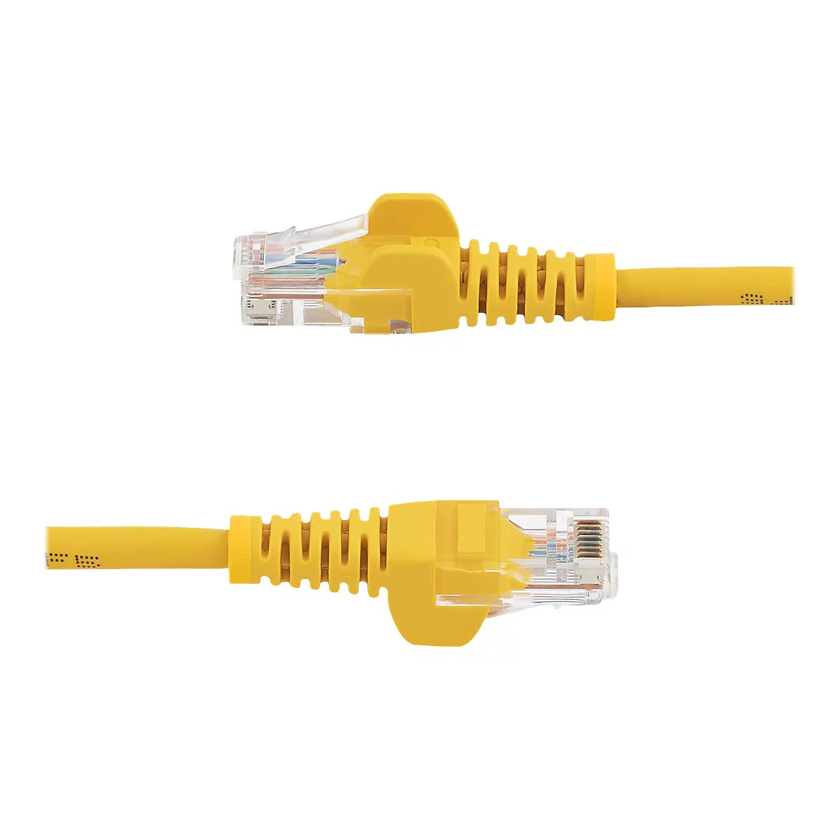 Zwei gelbe Netzwerkkabel mit transparenten Steckern, vor weißem Hintergrund.