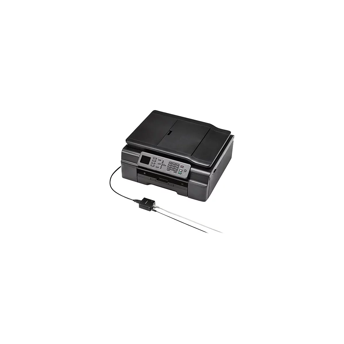Schwarzer Multifunktionsdrucker mit Bedienelementen und angeschlossenen Kabeln, vor weiÃŸem Hintergrund.