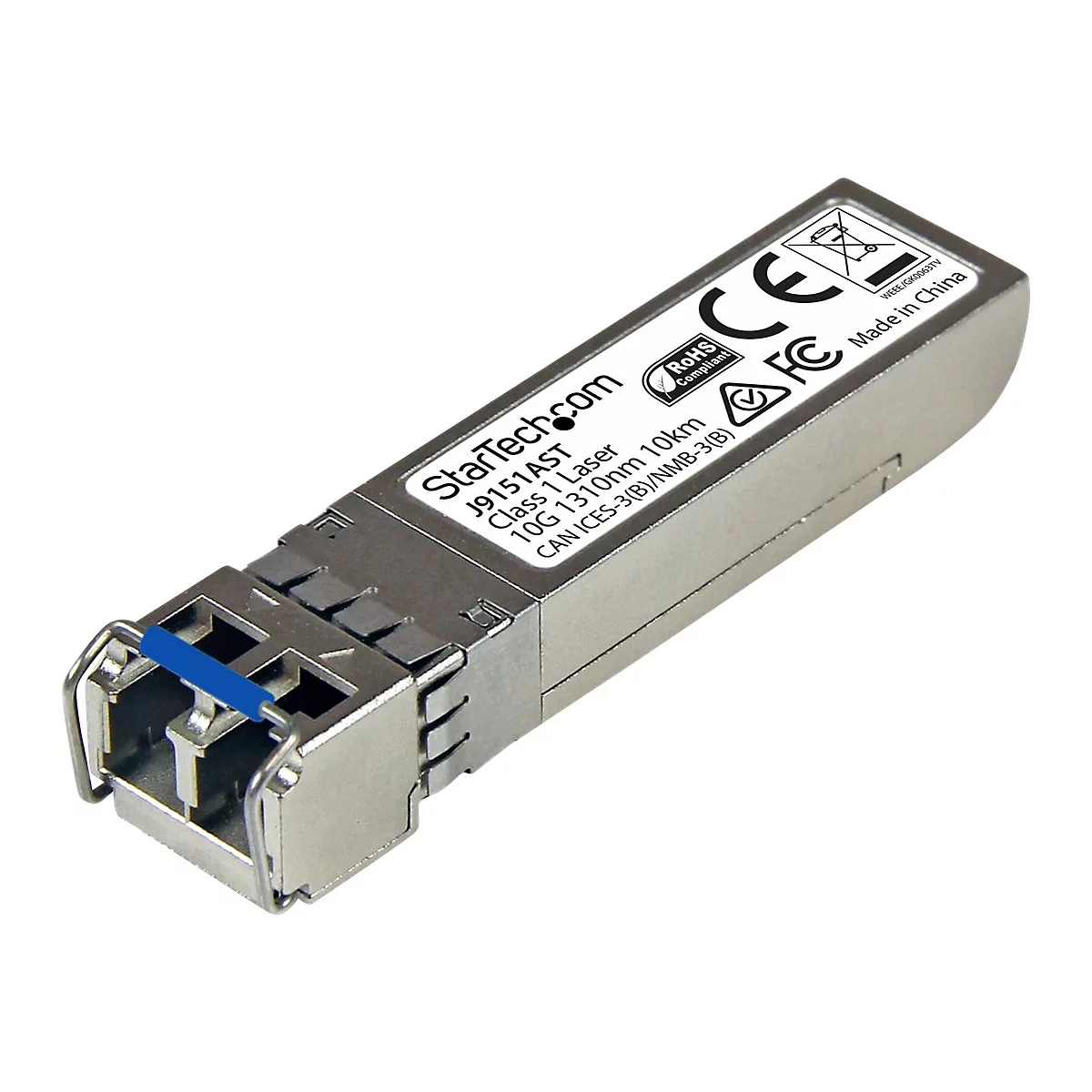 Ein silberner StarTech.com SFP-Transceiver. Aufschrift mit technischen Daten und Logos, blaue Lasche am Stecker.