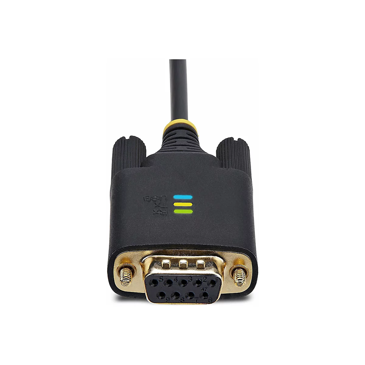 Gros plan sur un connecteur DB9 noir avec des contacts dorés et un écran LED.