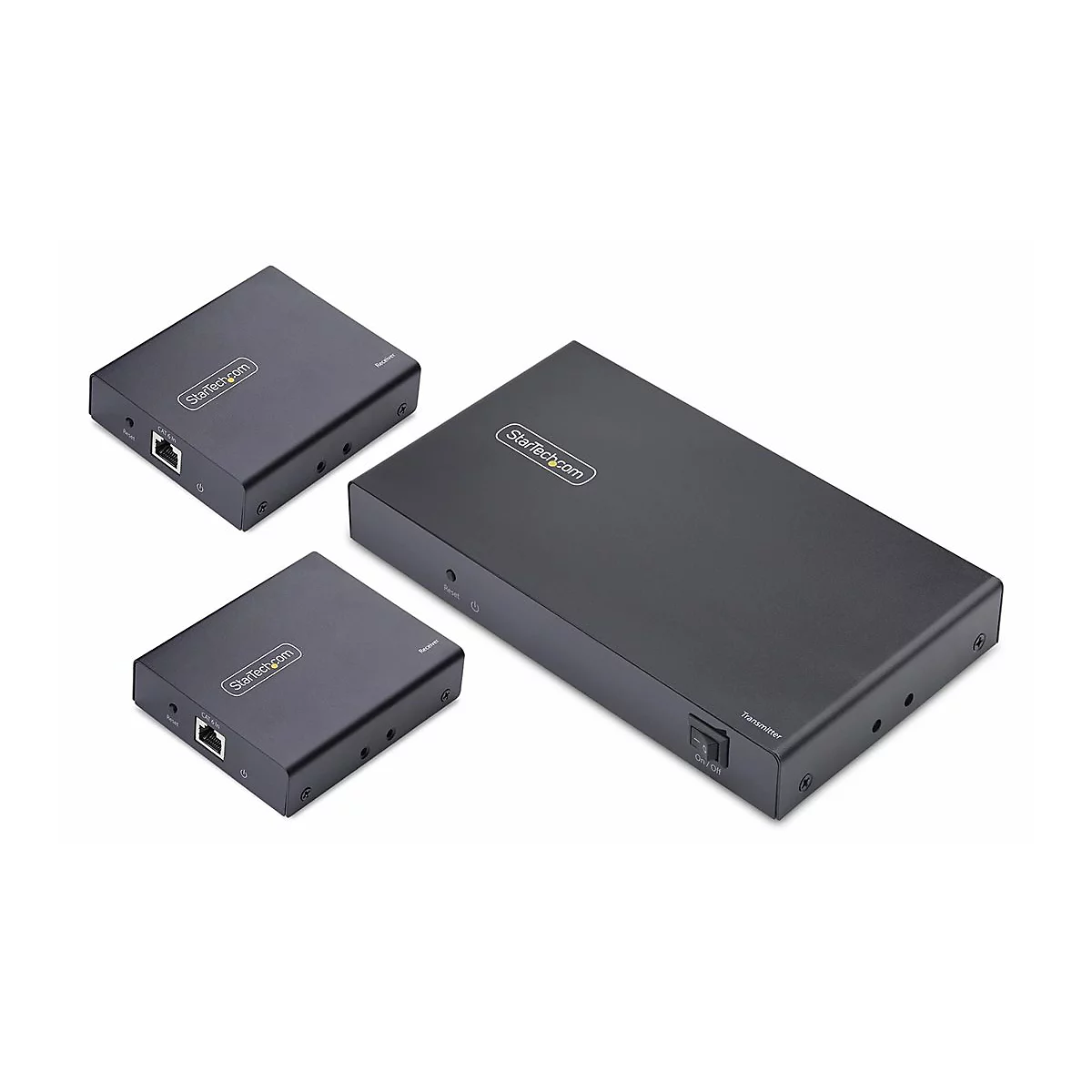 Trois appareils StarTech.com noirs sur fond blanc. Deux petits récepteurs et un émetteur plus long.