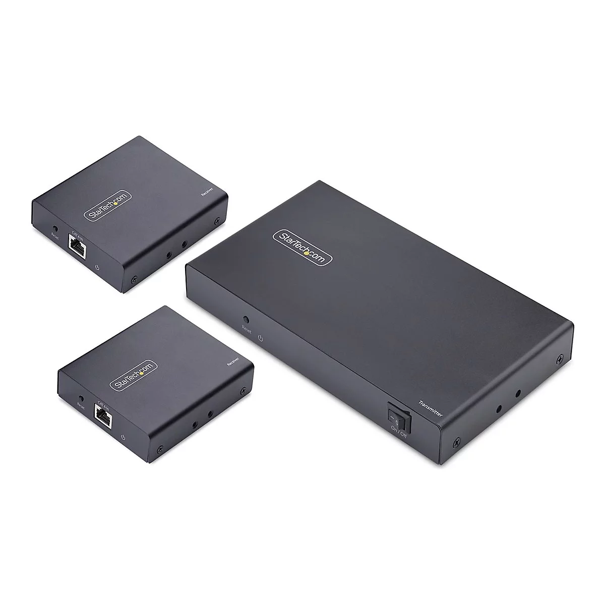 Trois appareils noirs StarTech.com sur fond blanc, deux carrés et un rectangulaire.