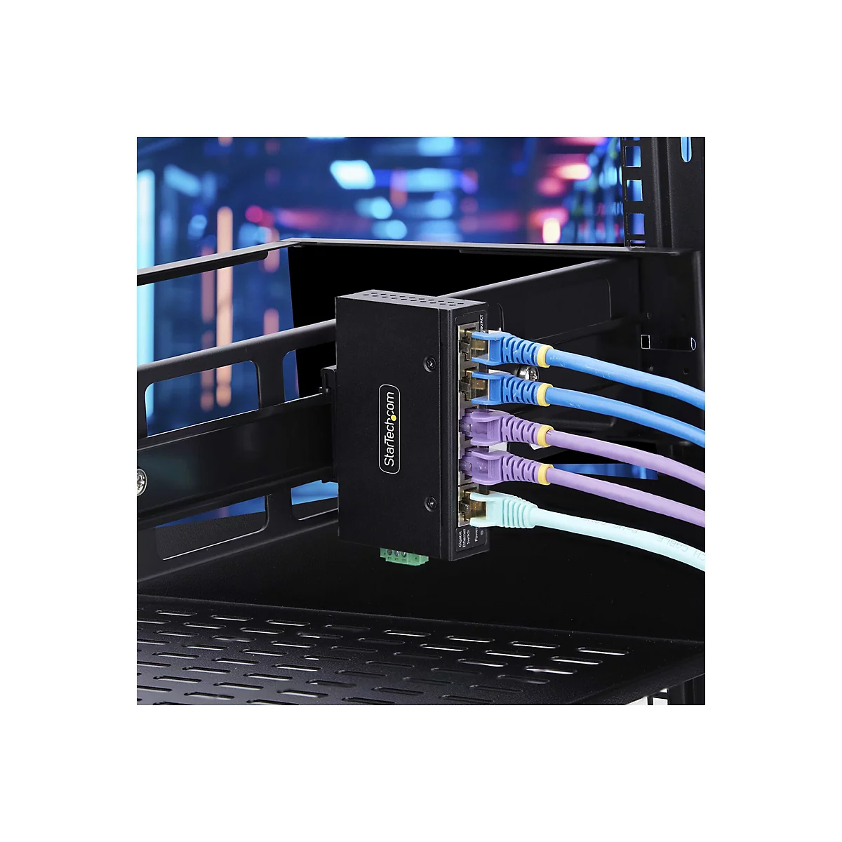 StarTech.com 5-Port Unmanaged Industrial Ethernet Switch - IP30 - TAA - Switch - unmanaged - 5 x 10/100/1000Base-T