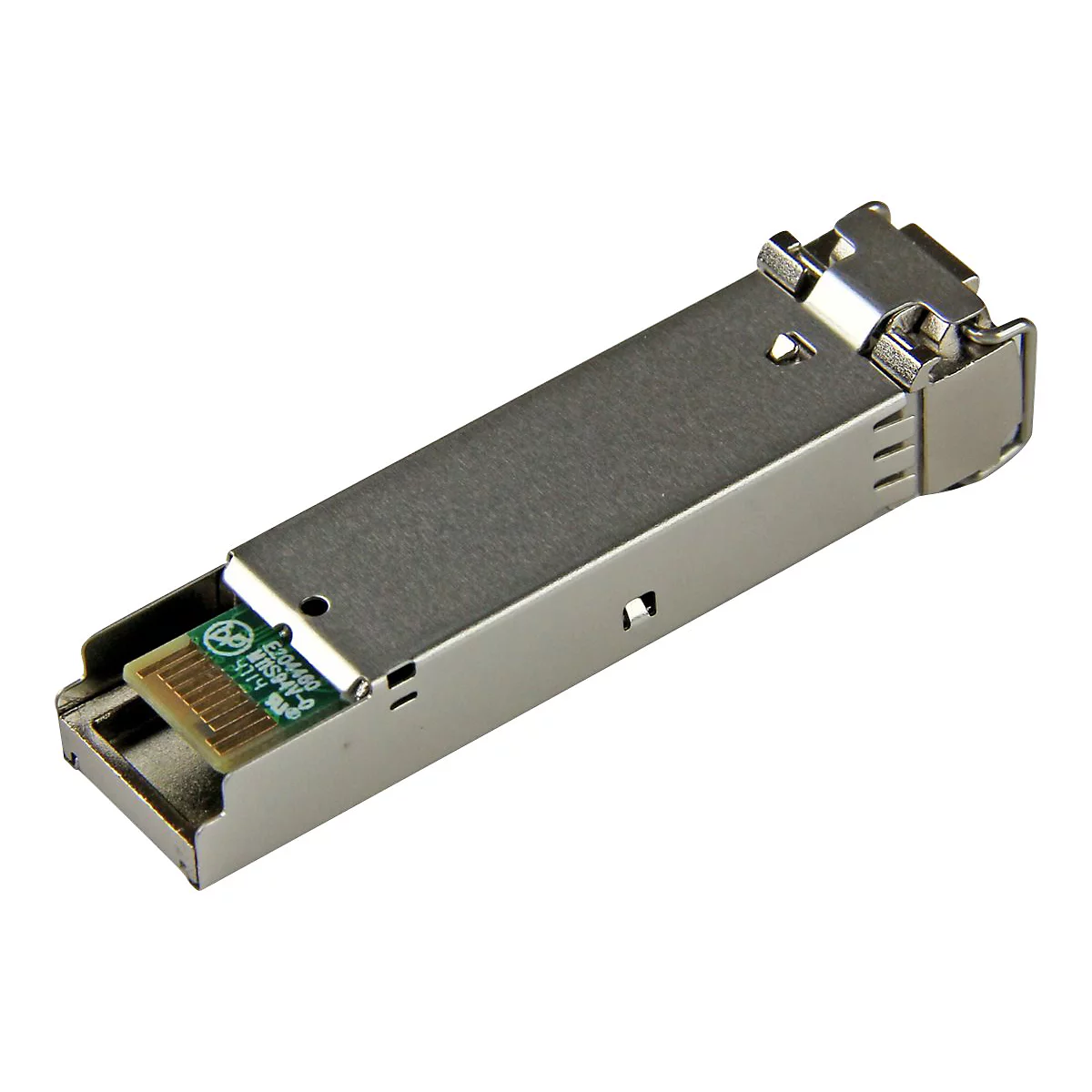 Ein silberner SFP-Transceiver. Vorne ist eine Platine mit Aufdruck zu sehen.