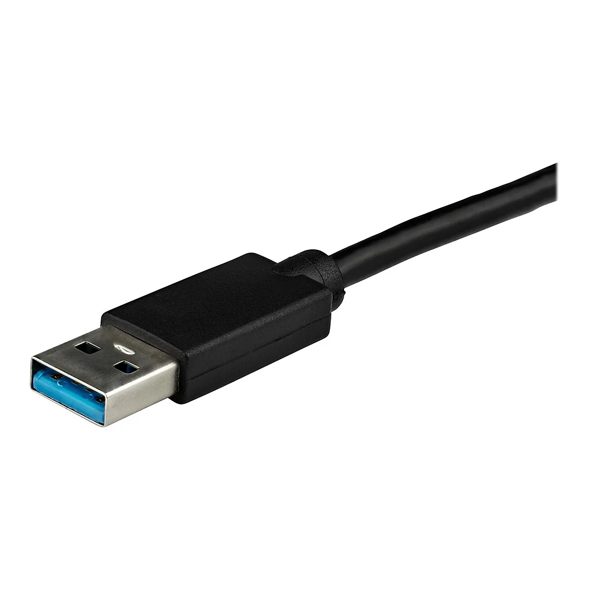Ein schwarzes USB-3.0-Kabel, Stecker mit blauem Innenleben, vor weißem Hintergrund.