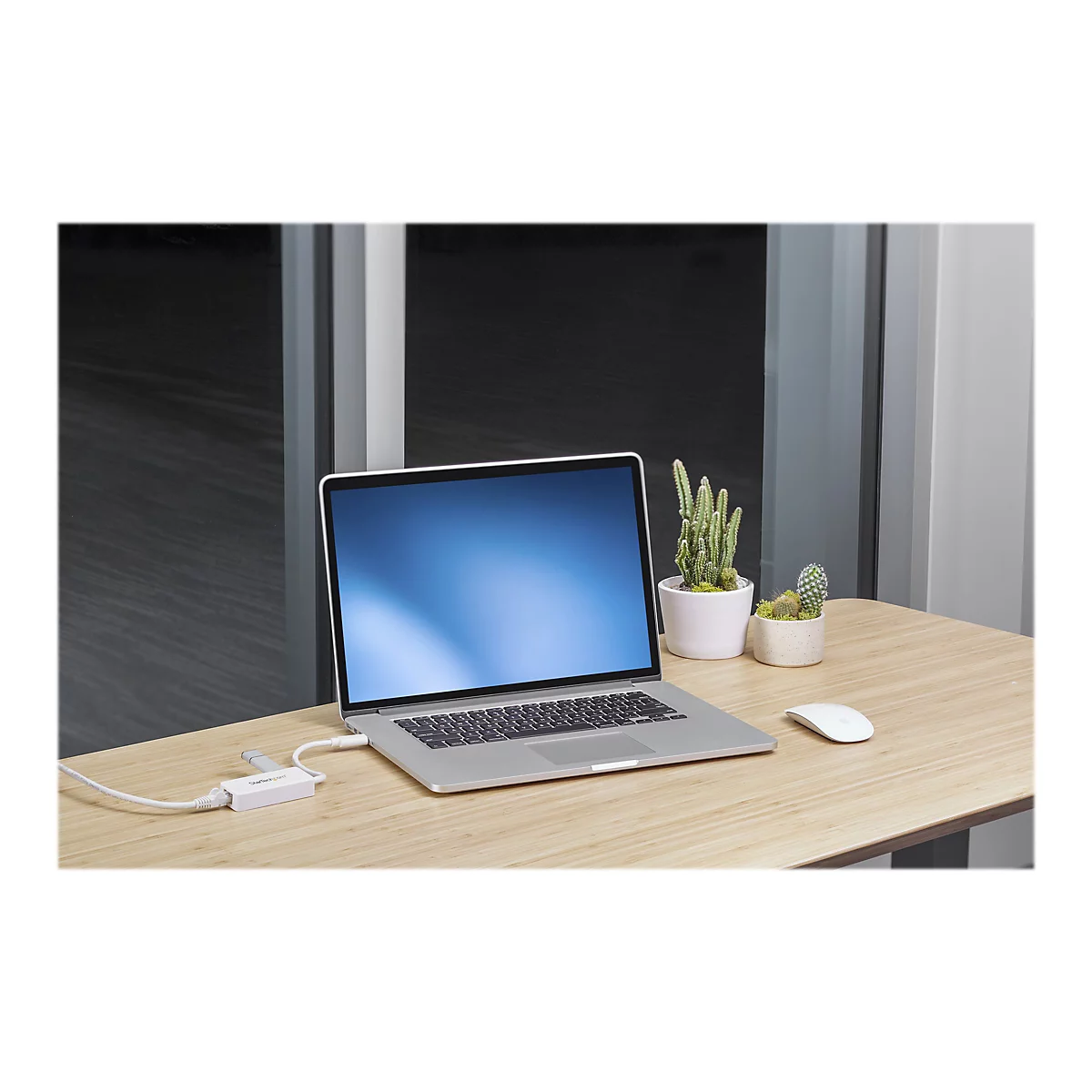 StarTech.com USB 3.0 SuperSpeed auf Gigabit Ethernet Lan Adapter mit USB Port - 10/100/1000 RJ45 NIC Netzwerkadapter - St/Bu - Weiß - Netzwerkadapter - USB 3.0 - Gigabit Ethernet