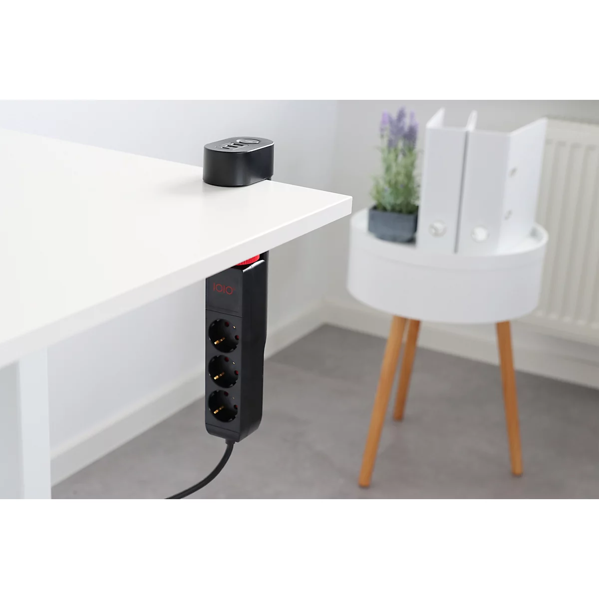 Steckdosenleiste Olympia IOIO SL 3000, 3-fach + 2 x USB-A und 1 x USB-C, Kabellänge 1,5 m, Polypropylen, schokobraun