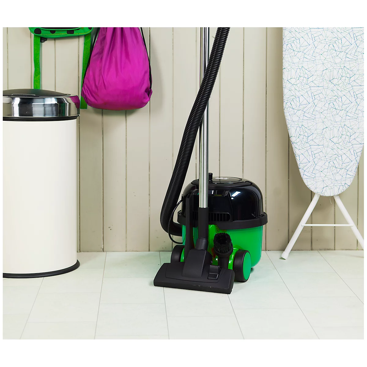 Stofzuiger HENRY Petcare, 620 W, 6 l volume, Herbruikbaar luchtfilter, met 2 speciale borstels, groen
