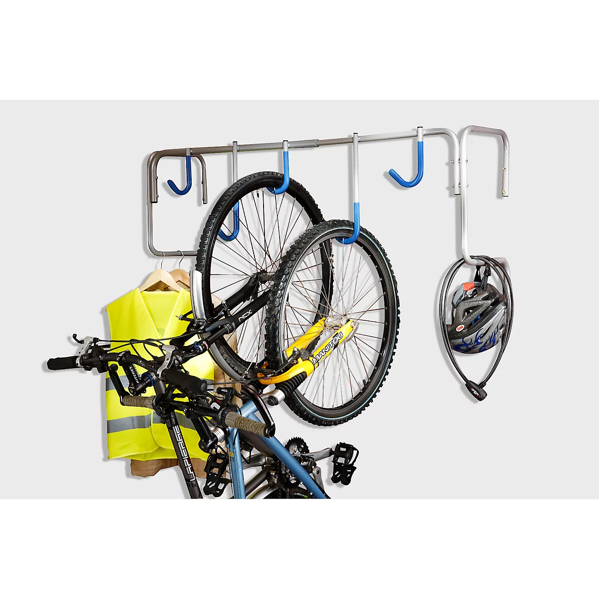 Support à vélos incliné verticalement, 1 côté, l. 1300 x P 360 x H 650 mm, acier, revêtement par poudre & rouge laqué, 5 fentes de suspension