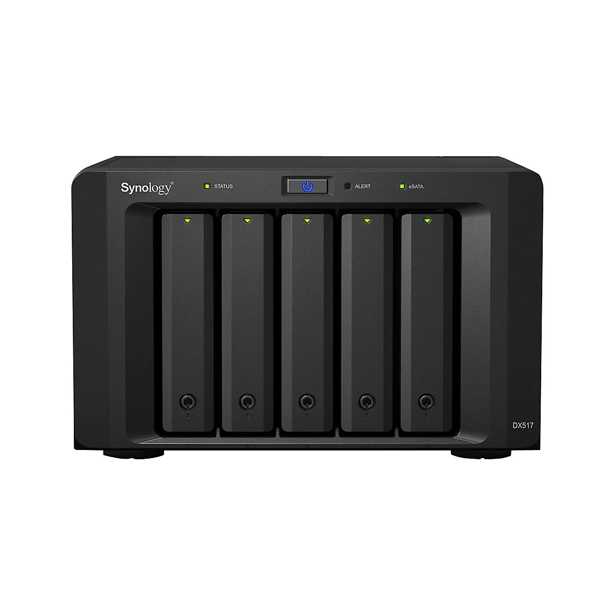 Schwarzes NAS-Gerät mit fünf Einschüben. LEDs zeigen Status und Aktivität an. Synology-Logo und Modellbezeichnung DX517.