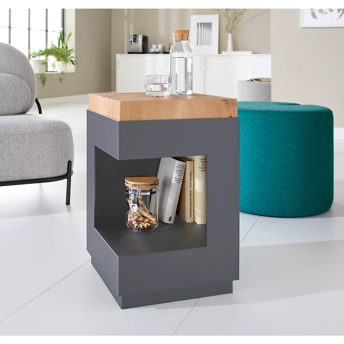 Table d'appoint, carrée, pied colonne avec vide-poches &amp; patins en feutre, jusqu'à 30 kg, L 350 x P 350 x H 540 mm, bois de cerf-chêne/acrylique, gris mat