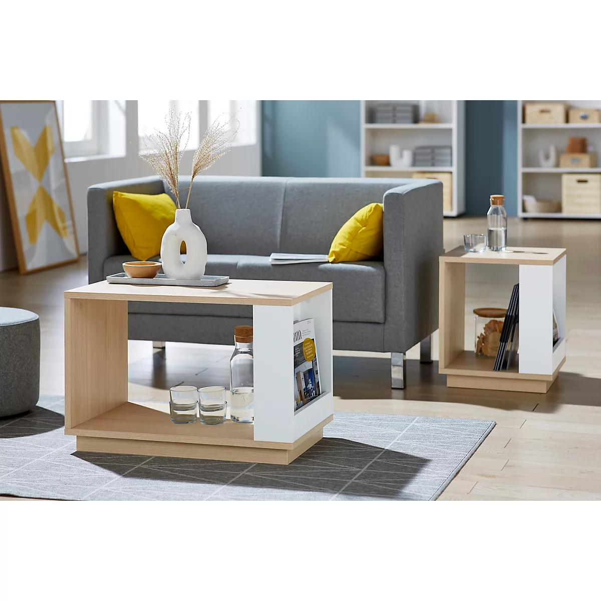 Table d'appoint Ella, compartiment latéral, L 400 x P 400 x H 470 mm, chêne clair/blanc