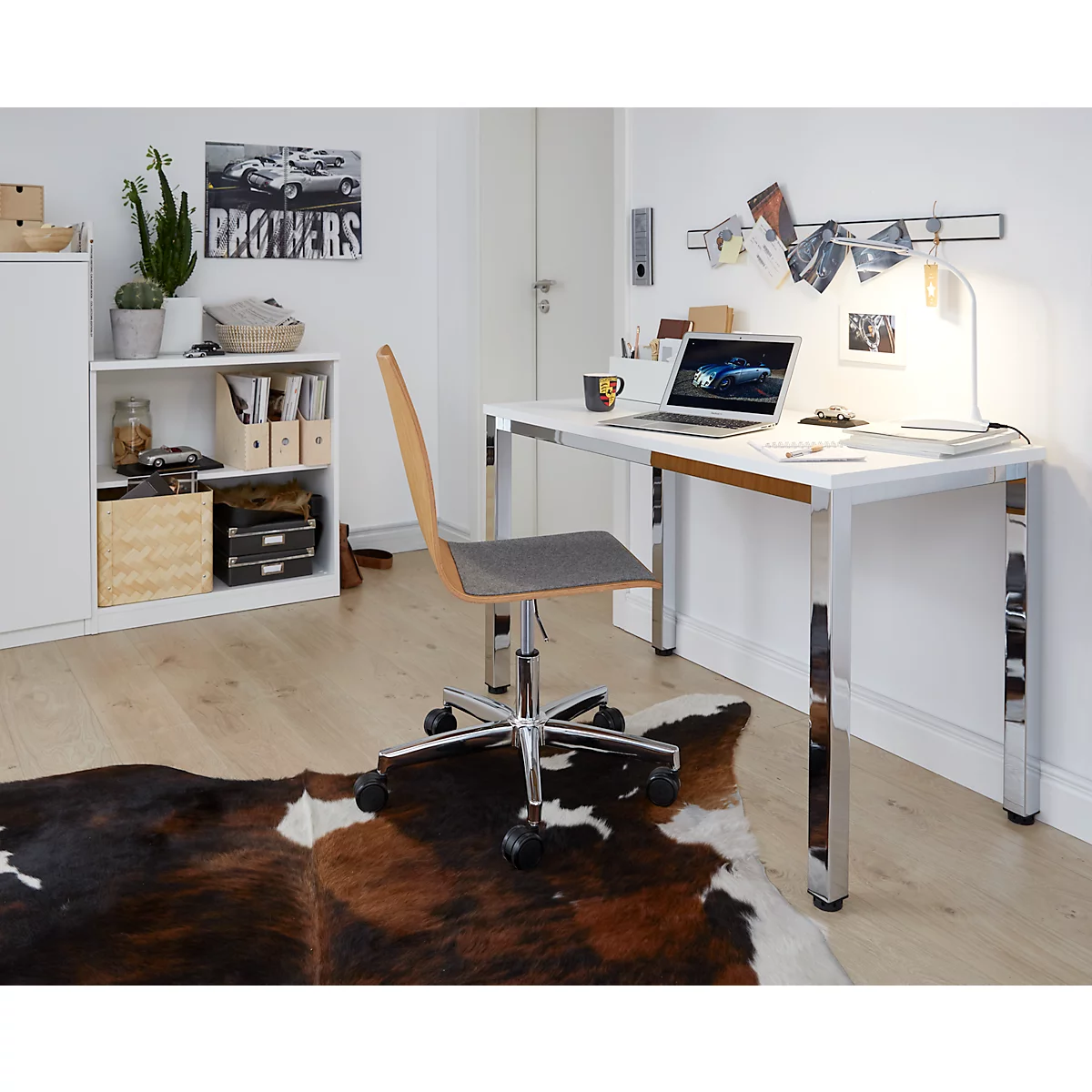 Table Home Office Bexxstar, rectangulaire, 4 pieds en tube carré, L 1200 x P 600 x H 740 mm, blanc/chrome argenté