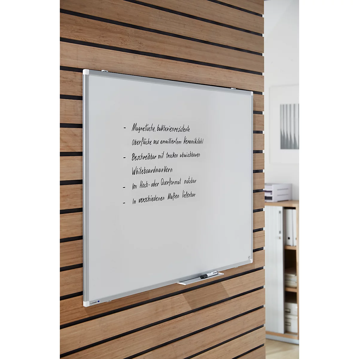 Tableau blanc PREMIUM PLUS Legamaster - acier émaillé - l. 1000 x H 750 mm - avec auget