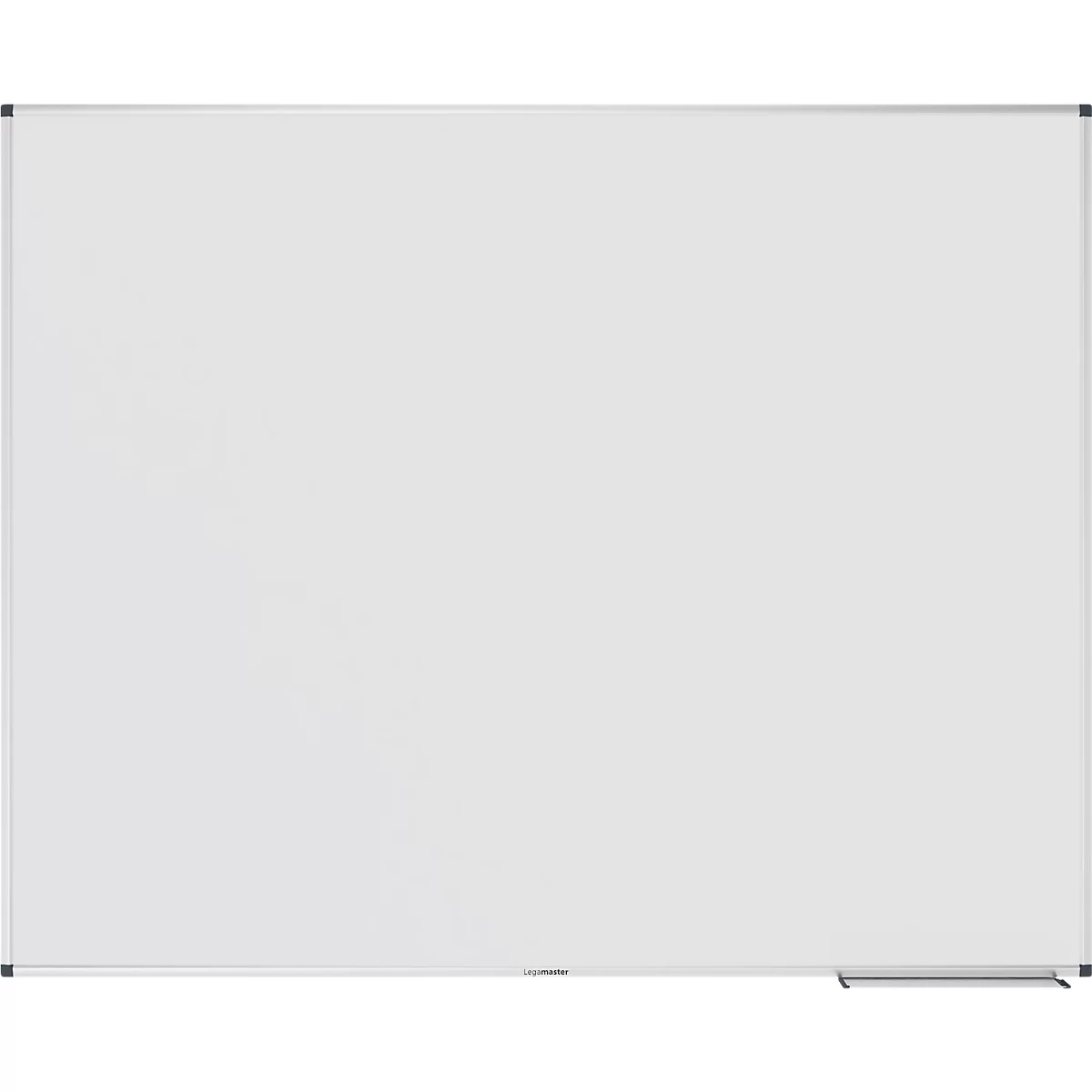 Grand tableau blanc avec un cadre argenté. Un porte-stylo noir se trouve dans le coin inférieur droit.