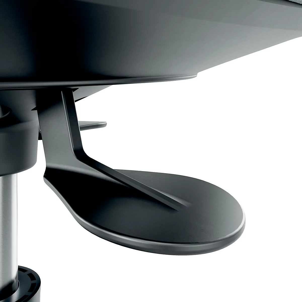 Gros plan sur le pied d'une chaise de bureau noire, repose-pieds.