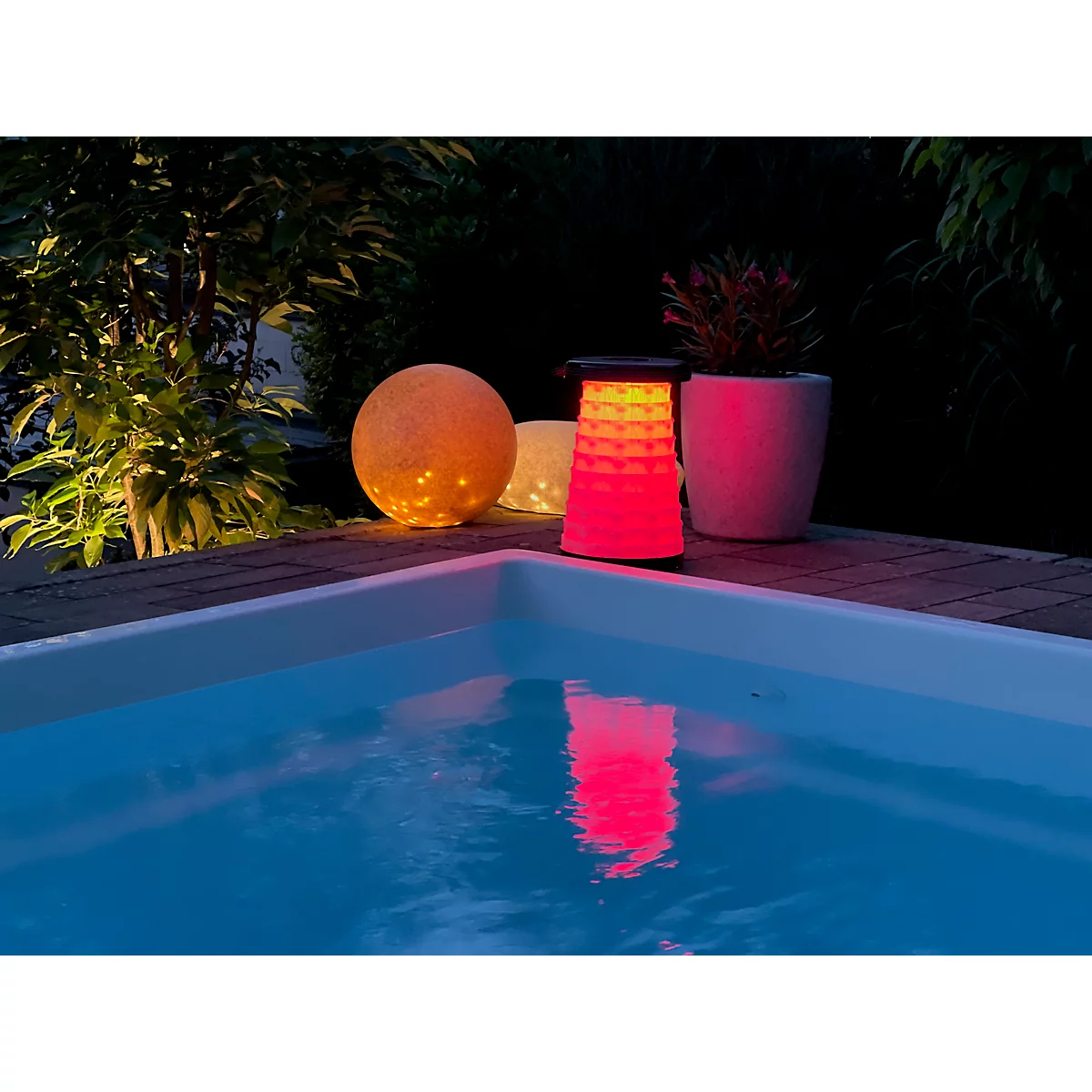 Tabouret télescopique WEDO® SITTOGLOW®, fonction LED à 3 niveaux, hauteur réglable sur 10 niveaux, sangle de transport, jusqu'à 130 kg, IPX4, L 262 x H 70-420 mm, noir