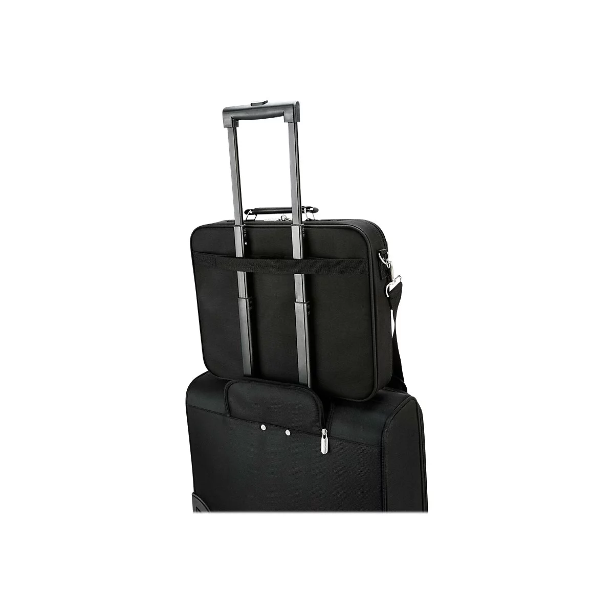 Schwarzer Trolley mit einem zusätzlichen schwarzen Aktenkoffer. Der Trolley ist aufrecht und auf weißem Hintergrund.