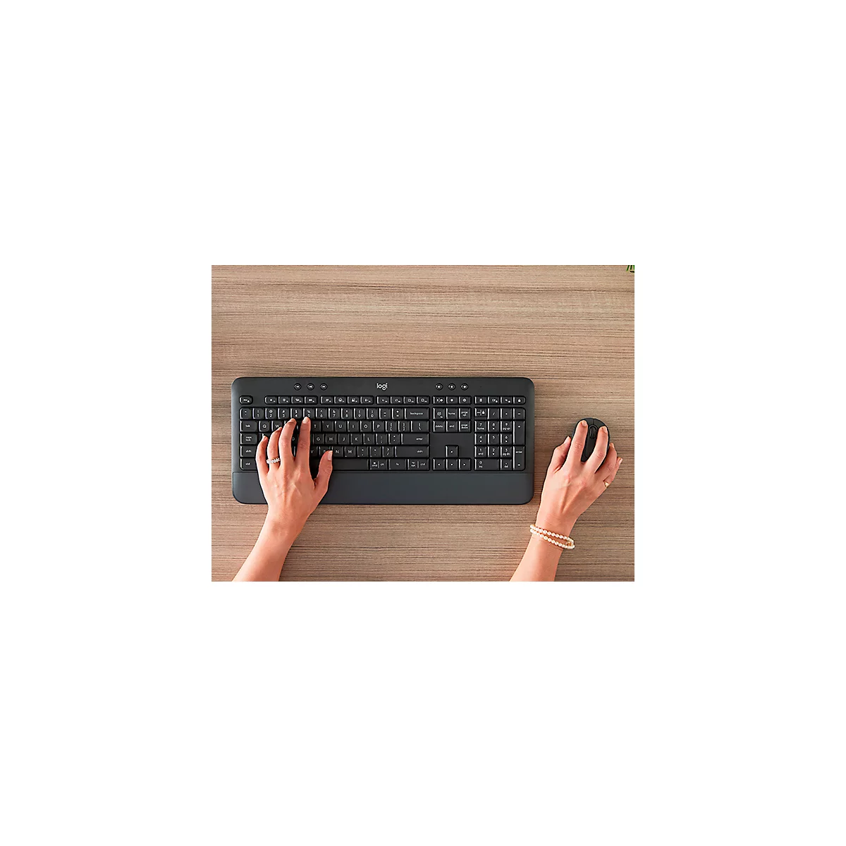 Tastatur-Maus-Set Logitech Signature Combo MK650 for Business, kabellos, QWERTZ, Handballenauflage, 2 Verbindungsmodi, schwarz