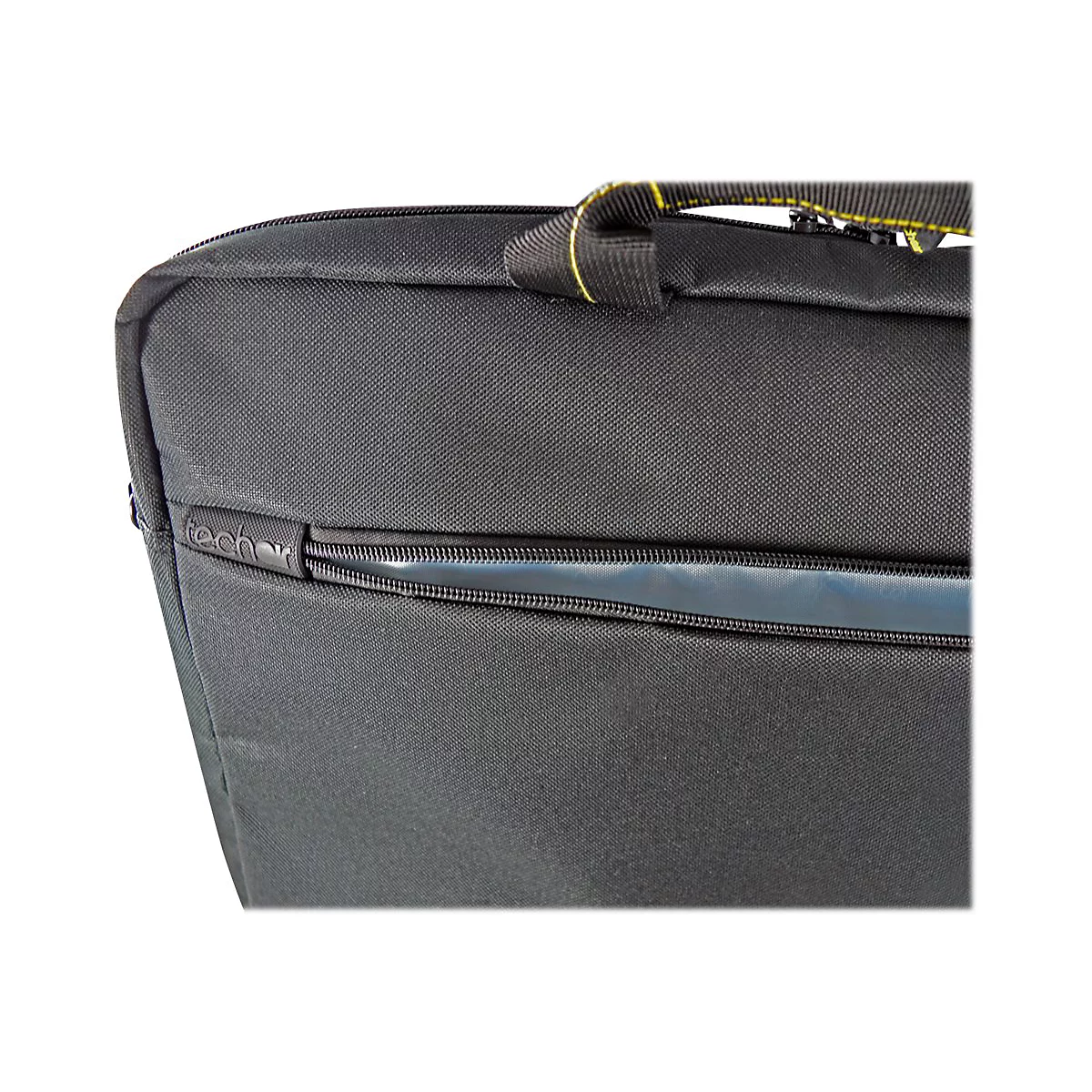 Detailaufnahme einer schwarzen Laptoptasche mit ReiÃŸverschluss. Gelbe NÃ¤hte und der Schriftzug techbox sind sichtbar.