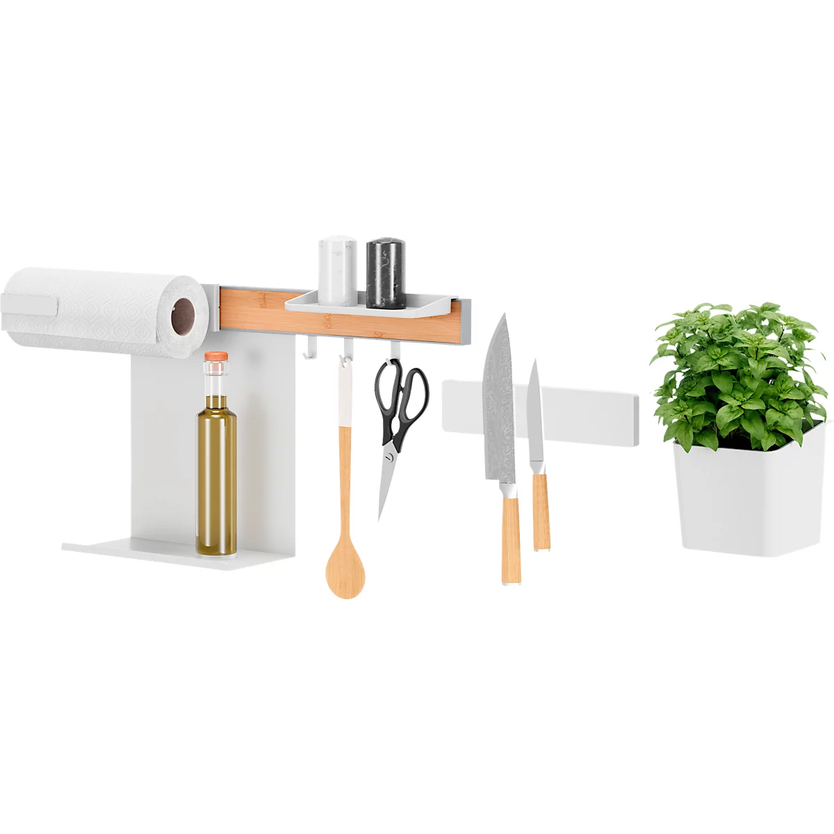 Weisses Küchenregal mit Küchenutensilien: Papiertuch, Ölflasche, Löffel, Schere, Messer, Kräuter