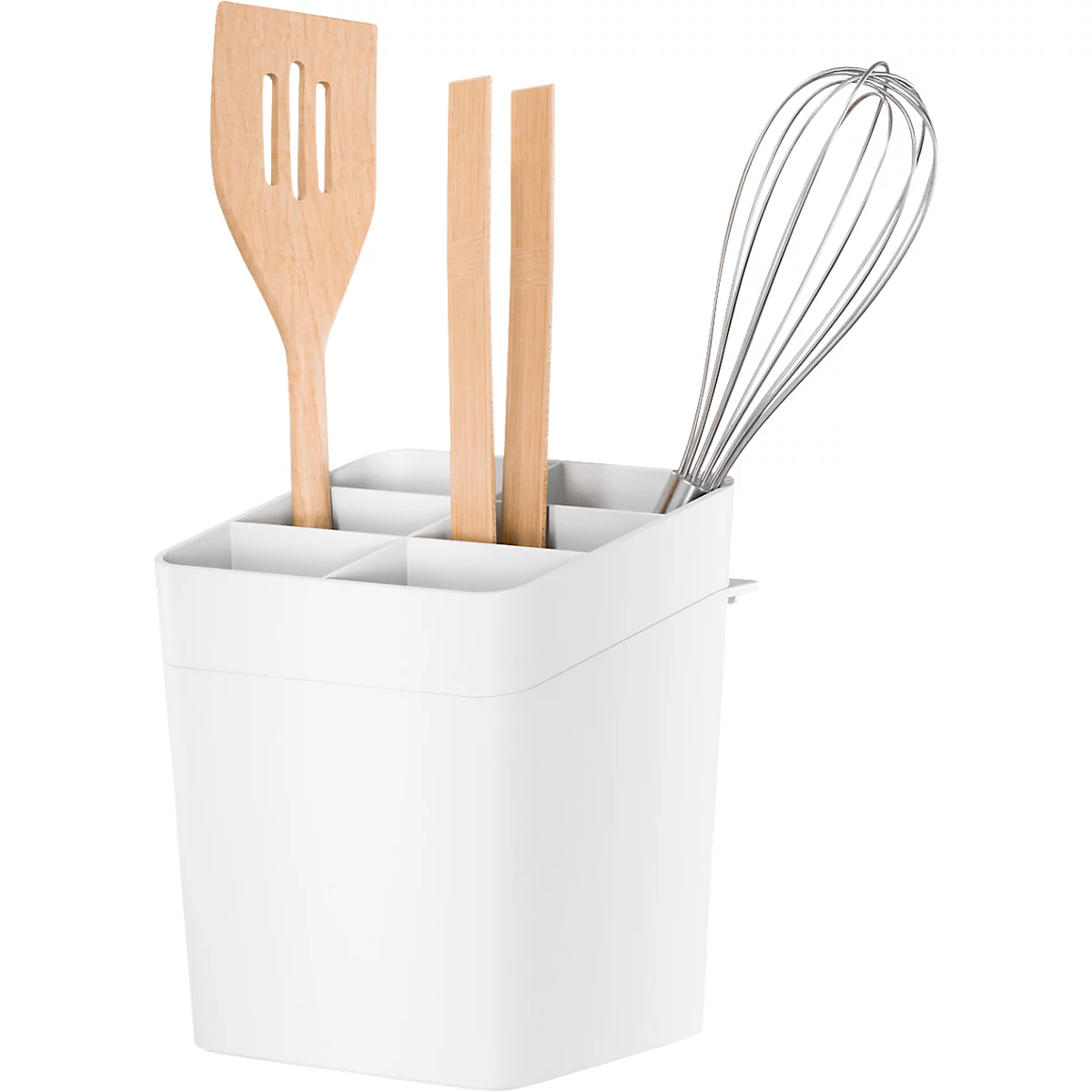 Weißer Küchenutensilienhalter mit Holzutensilien: Pfannenwender, Kochzange, Schneebesen.