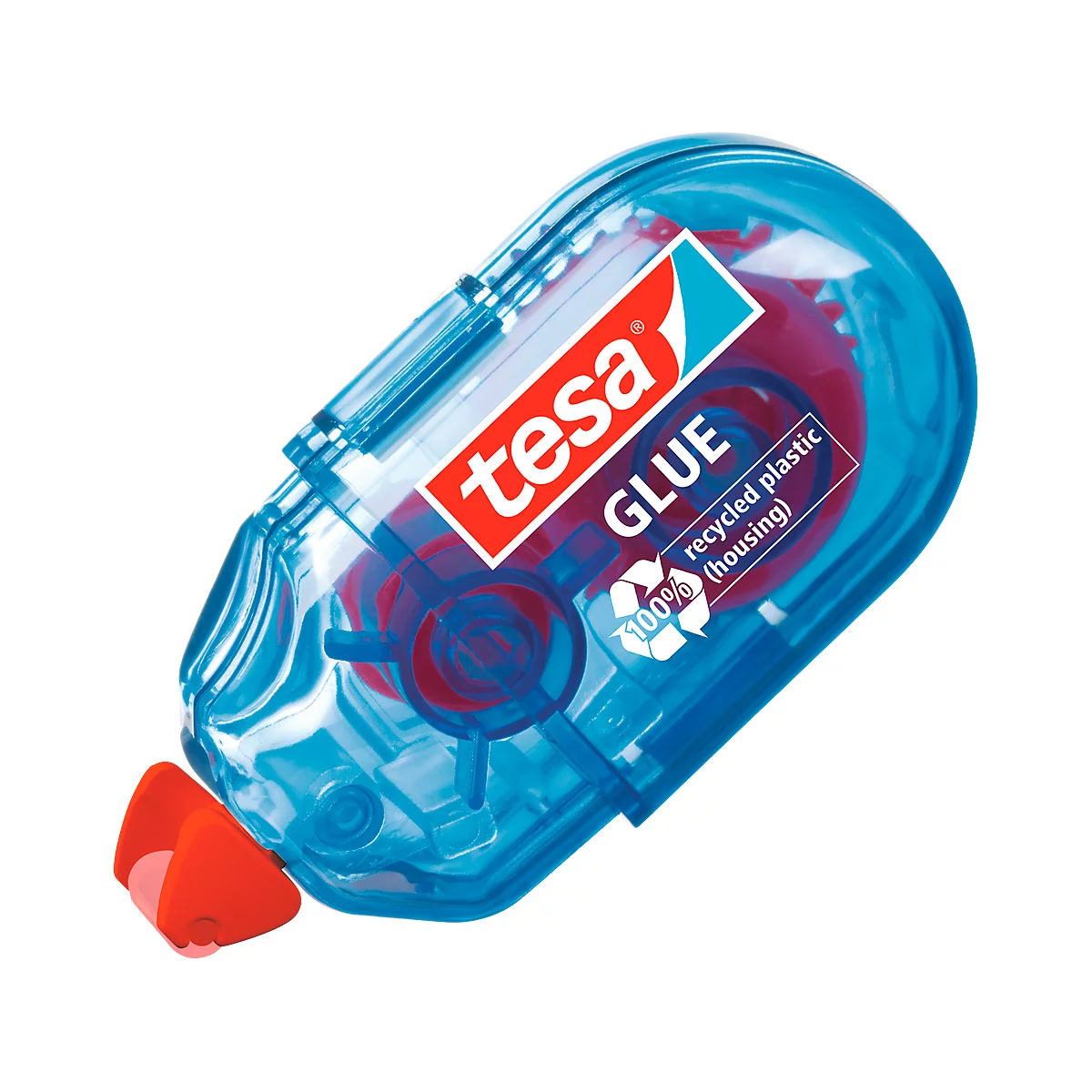Blaues Tesa Klebeband mit roter Klebefläche. Aufschrift "tesa GLUE". 100% recyceltes Gehäuse.