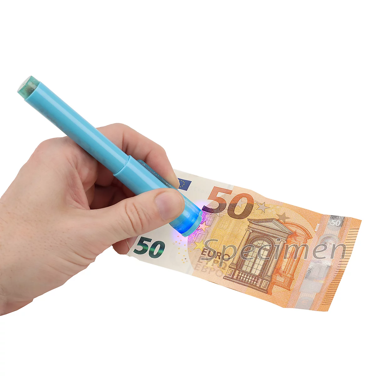 Un stylo bleu clair repose sur un billet de 10 euros. Le stylo est ouvert, une lampe UV bleue brille.