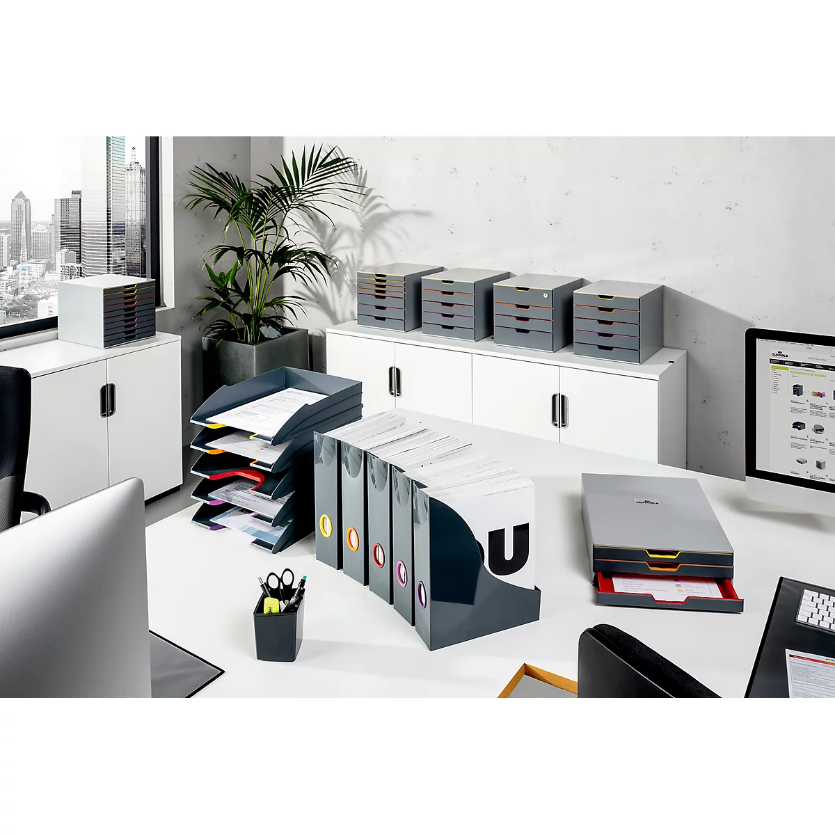 Tijdschriftenhouder Durable VARICOLOR®, A4, grijpgaten in verschillende kleuren, antraciet, 5 stuks