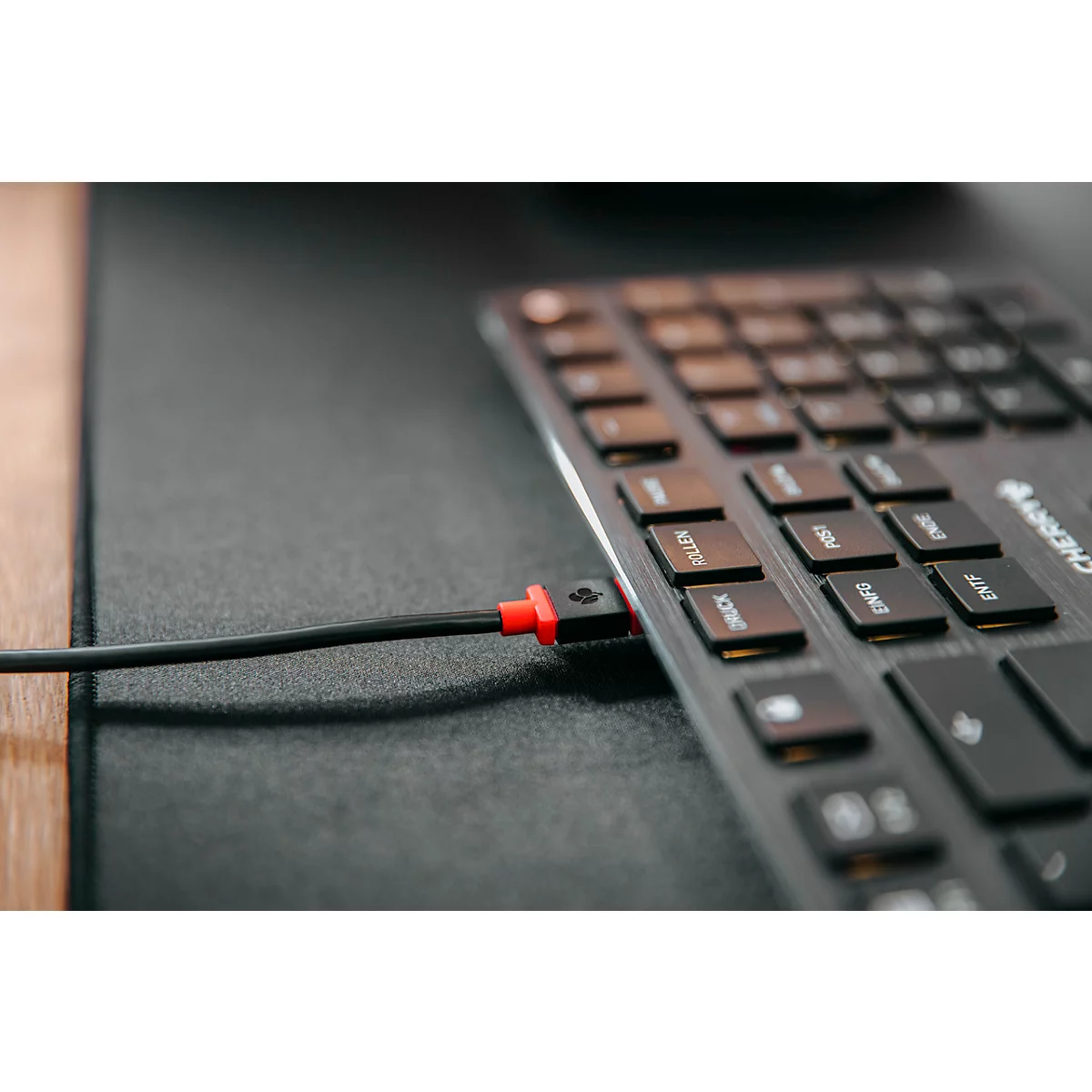 Toetsenbord Cherry KW X ULP, QWERTZ, verlicht, mechanisch, slank ontwerp, zwart