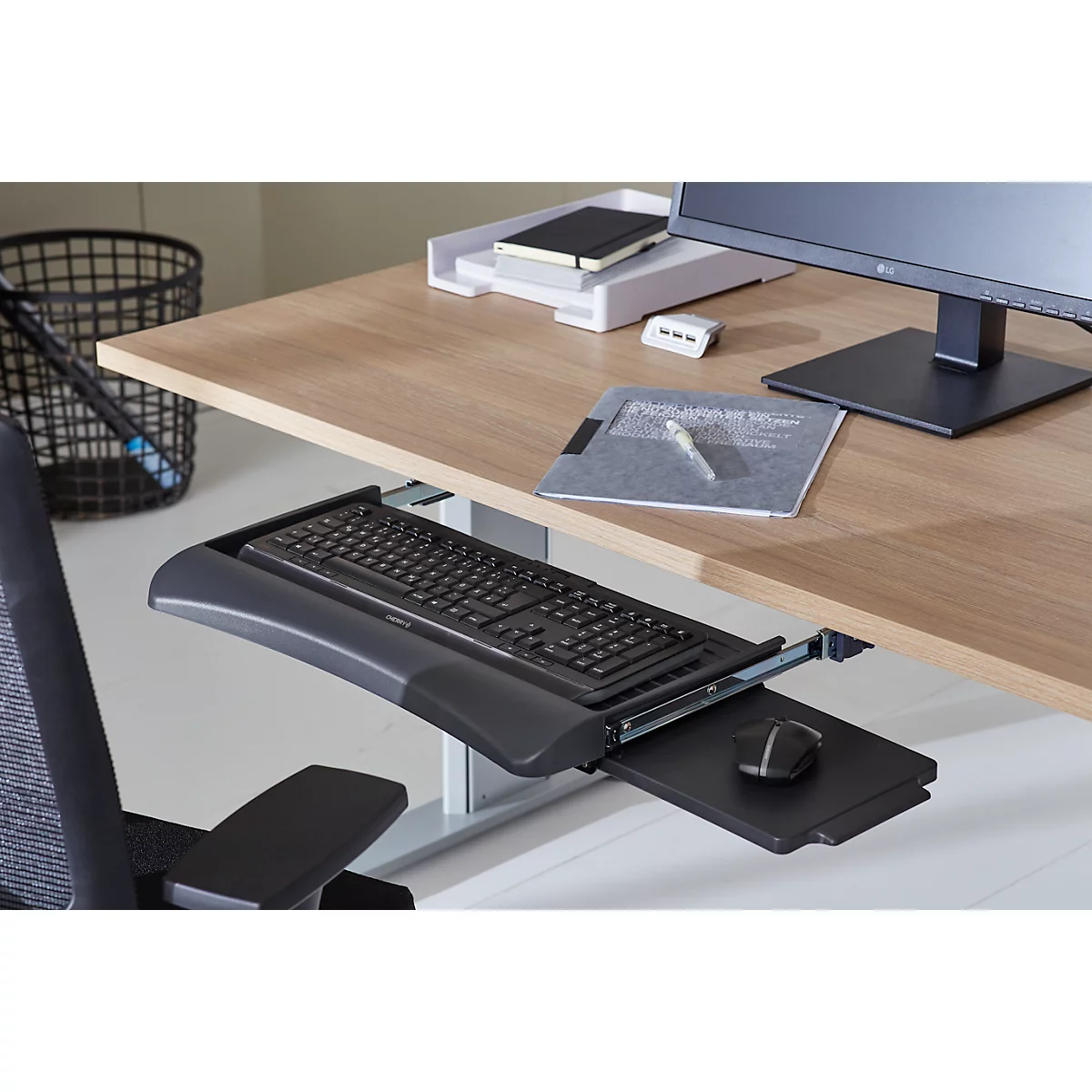 Toetsenbordlade Fellowes®, verstelbaar tot 3 vaste hoogtes, met muisblad, uitschuifbaar, B 558,8 x D 295,3 x H 58,7 mm, grafiet