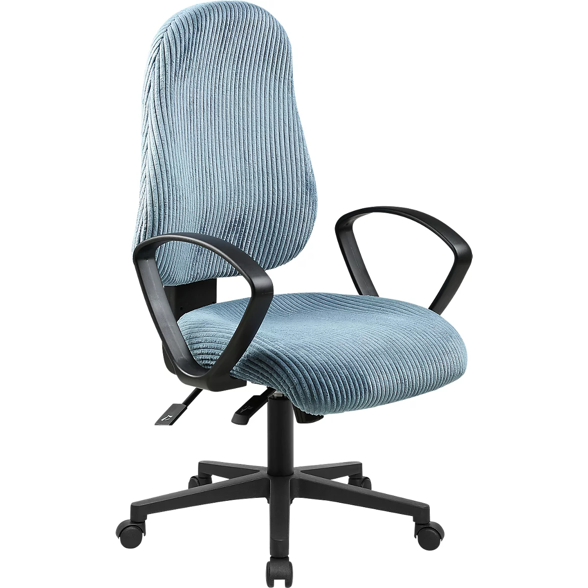 Bürostuhl mit hellblauem Cordbezug, schwarzen Armlehnen und schwarzem Rollgestell vor weißem Hintergrund.