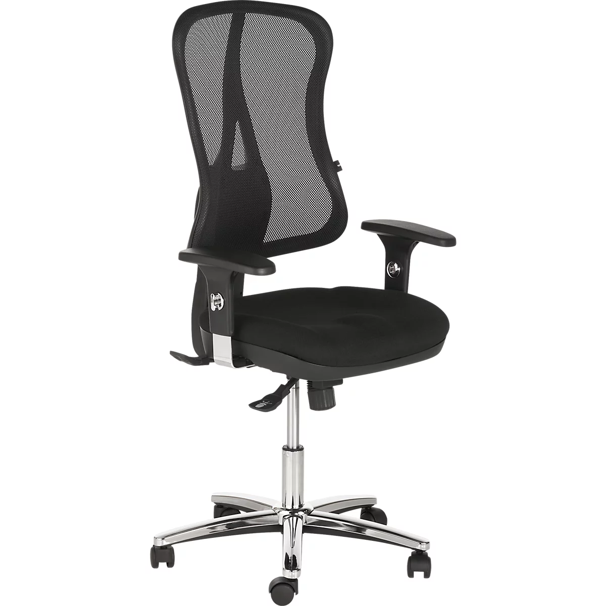 Chaise de bureau noire avec dossier en mesh, accoudoirs et cadre chromé.