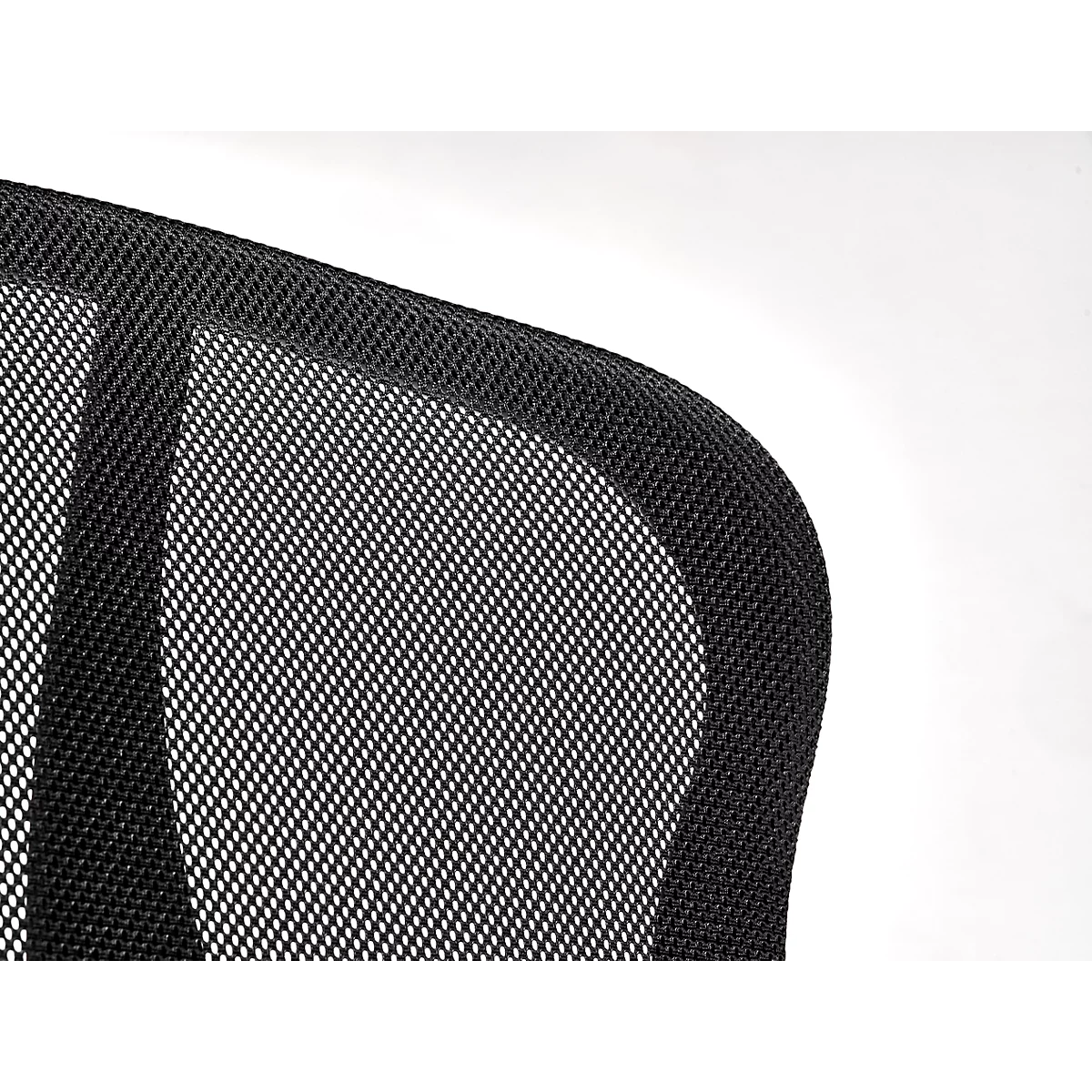 Close-up of a black mesh backrest. A black frame surrounds the finely meshed net.