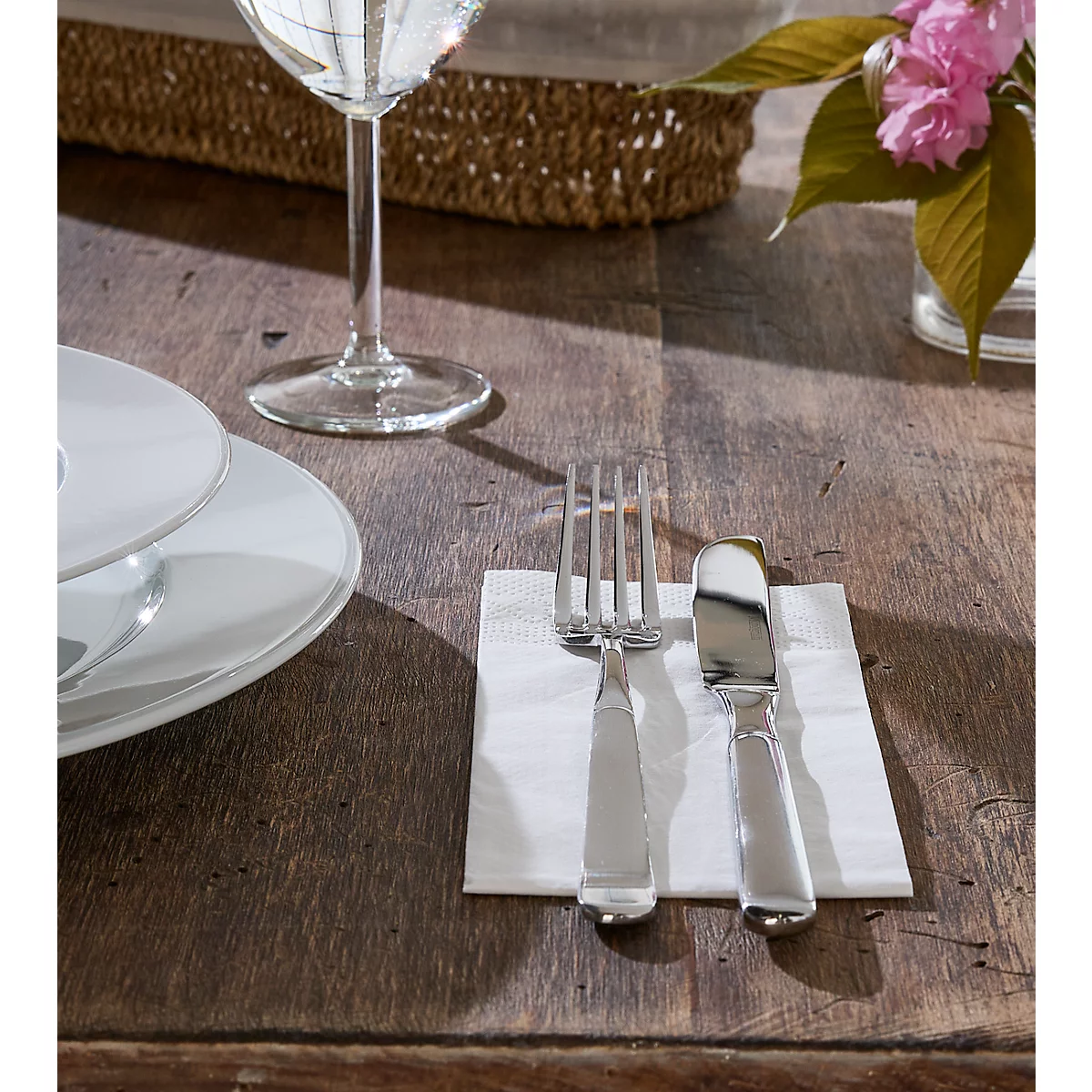 Tork® Servietten Soft Advanced 477402, 2-lagig, 1/8 Falz, geprägt, FSC®-Papier, weiß, 10 x 200 Stück