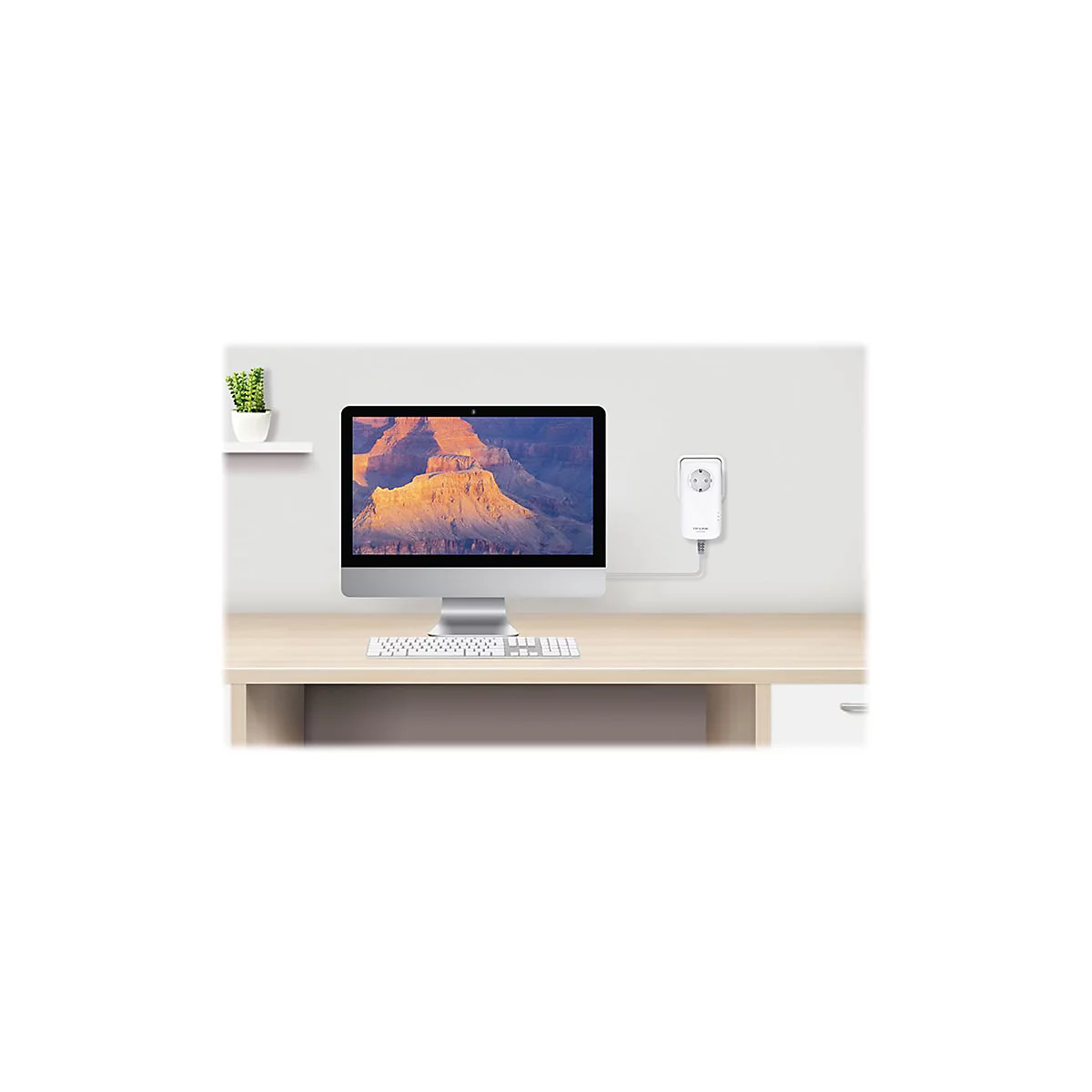TP-Link TL-PA8010P KIT - Starter Kit - Powerline Adapter - an Wandsteckdose anschließbar