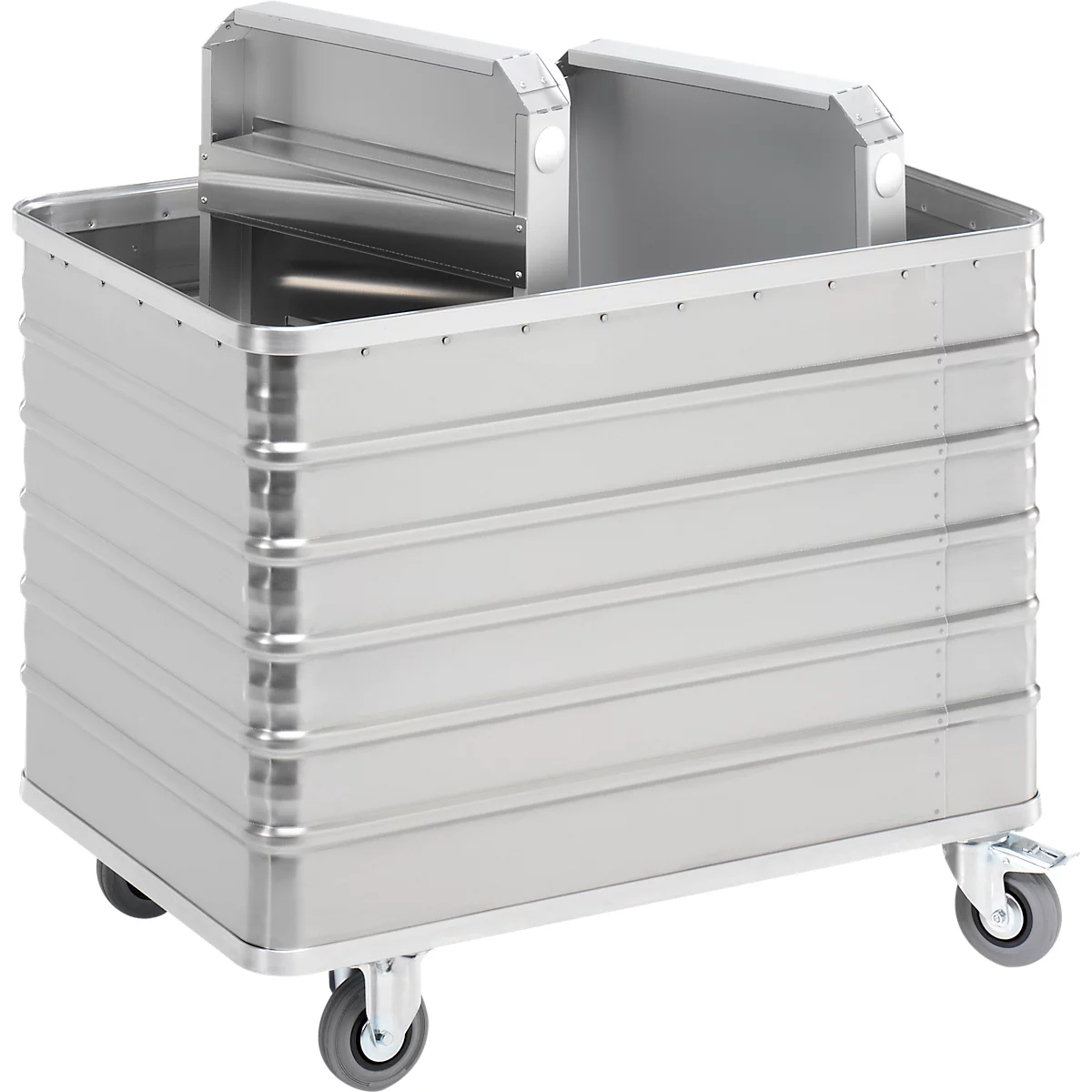 Zilveren metalen container op wielen met twee rechtopstaande kleppen.