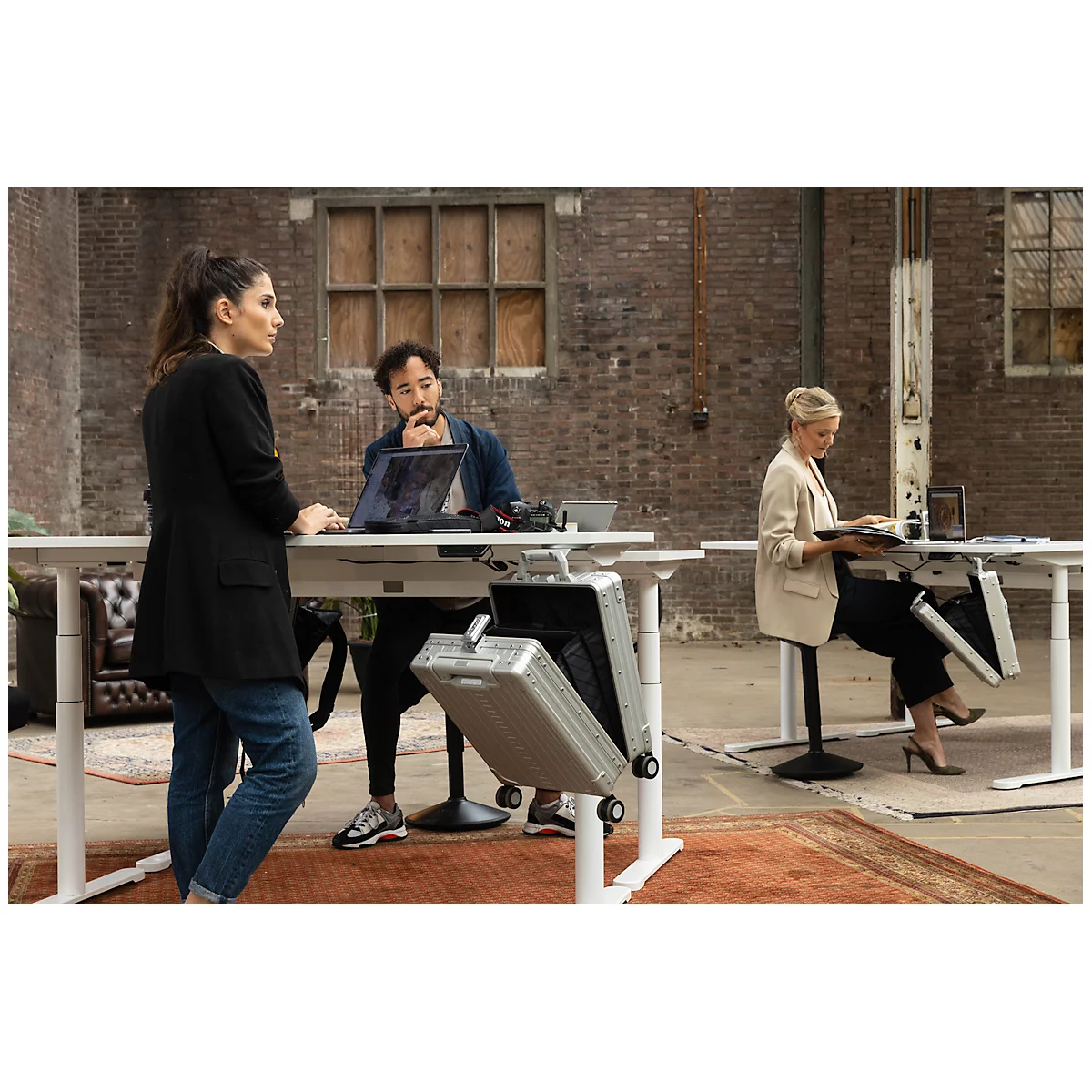 Trolley Business case actiCase, L 370 x P 190 x H 560 mm, 21,5 l, avec roulettes, aluminium, argent