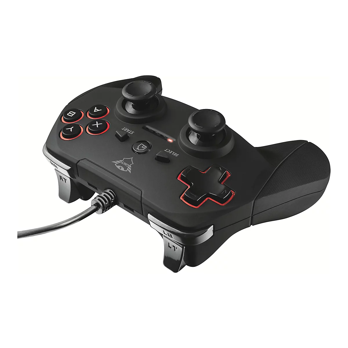 Manette de jeu noire avec des accents rouges. Les boutons sont marqués de lettres et de symboles.