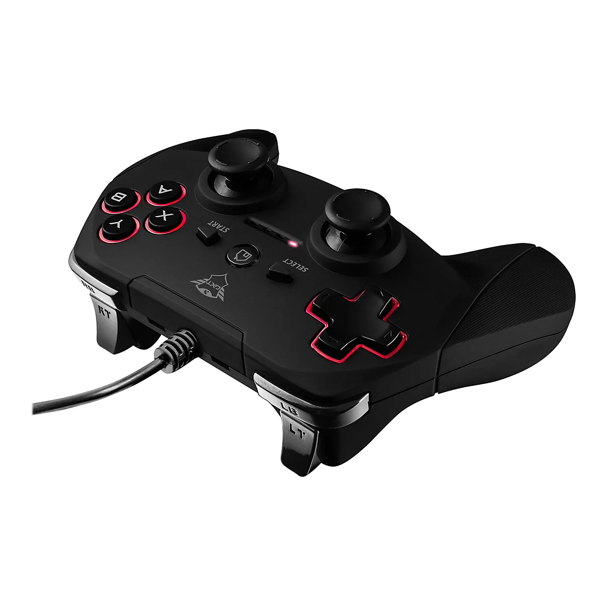 Manette de jeu noire avec des accents rouges et un câble. Boutons avec des lettres et des symboles. Inscription : TRUST.