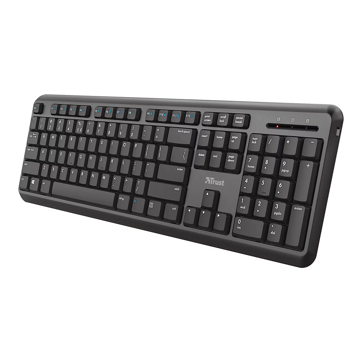 Schwarze Trust Tastatur in Draufsicht, leicht schräg, mit QWERTZ-Layout und Ziffernblock.