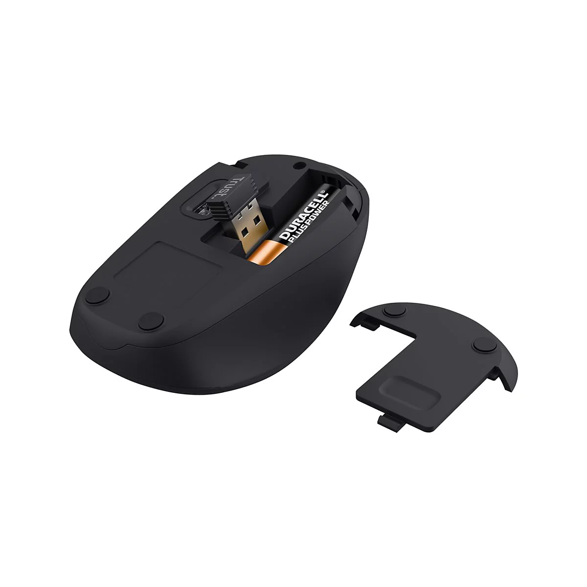 Unterseite einer schwarzen kabellosen Maus mit offenem Batteriefach, USB-Empfänger und einer eingelegten Duracell-Batterie.